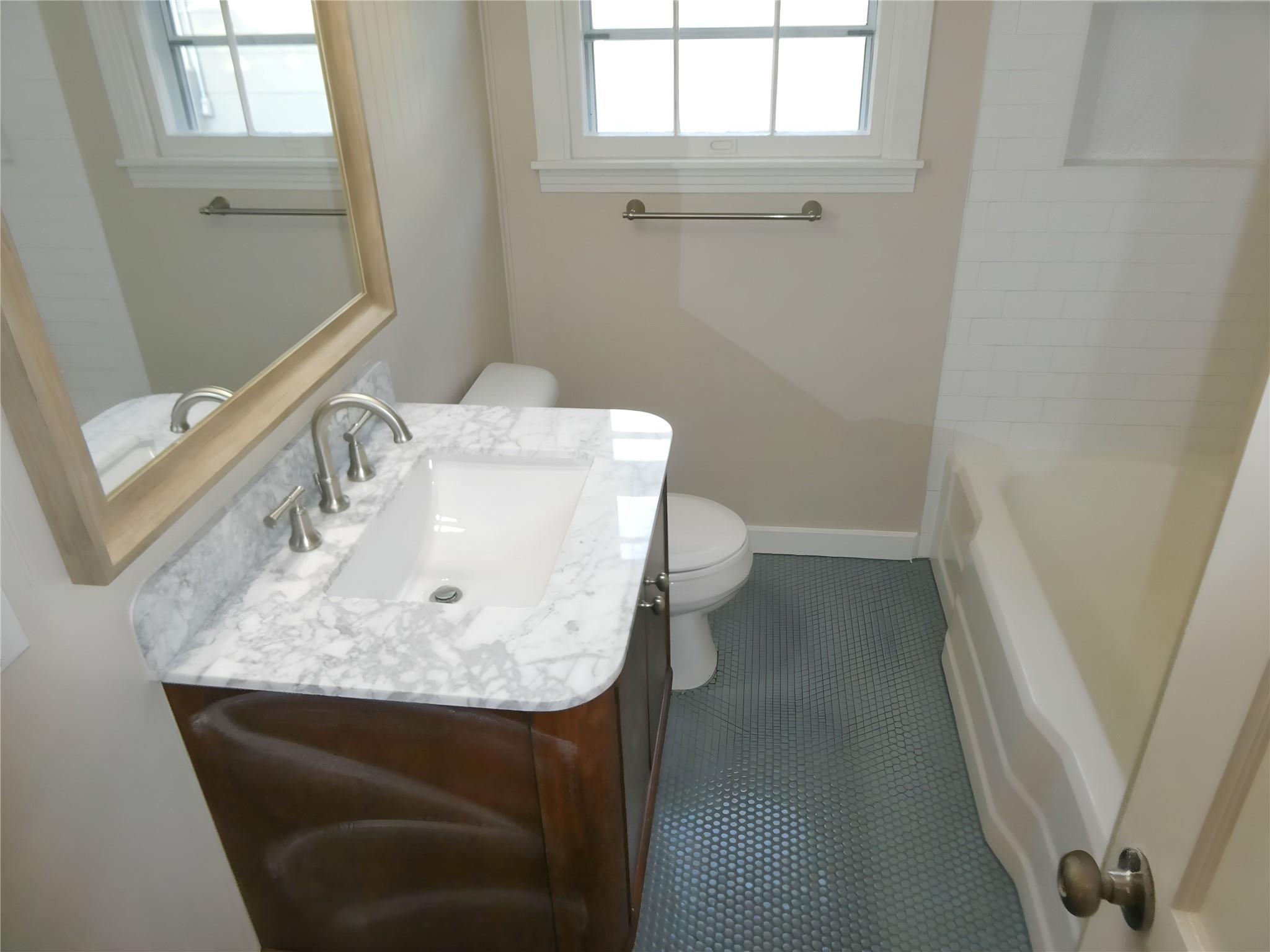 1206 Madison Ave Property Photo 16