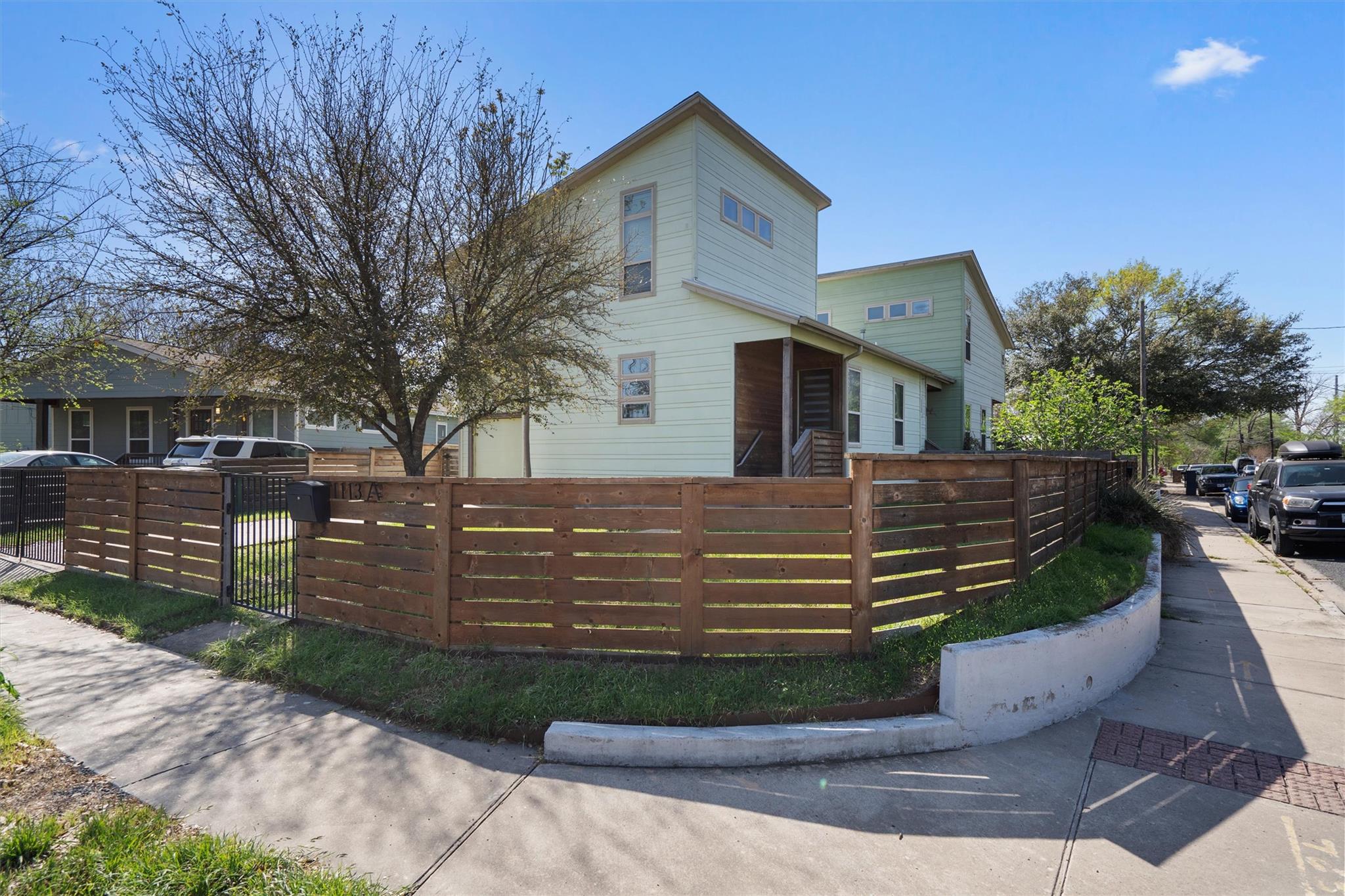 1113 Garland Ave A Property Photo