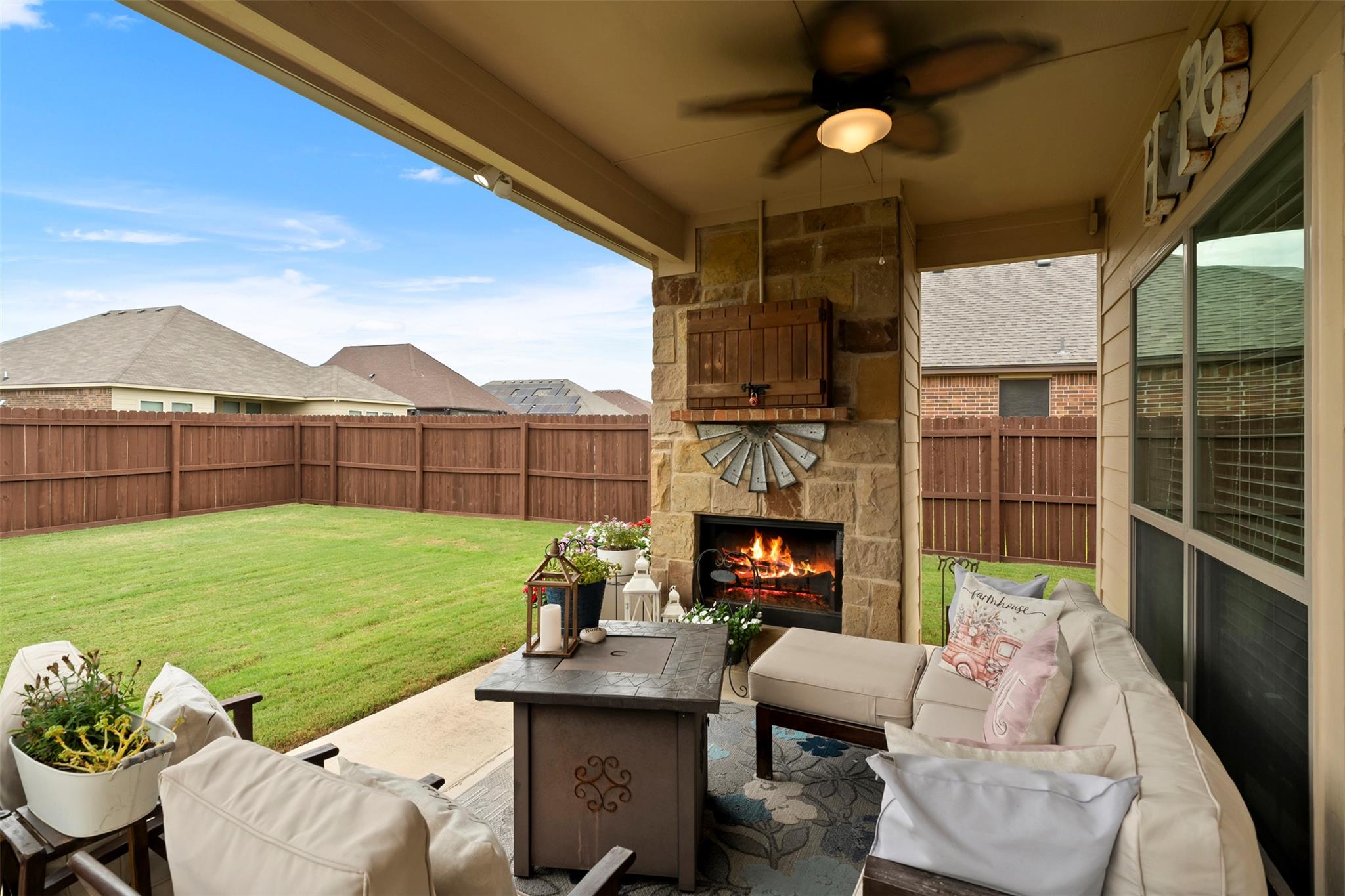 7705 Painted Vly Property Photo 4