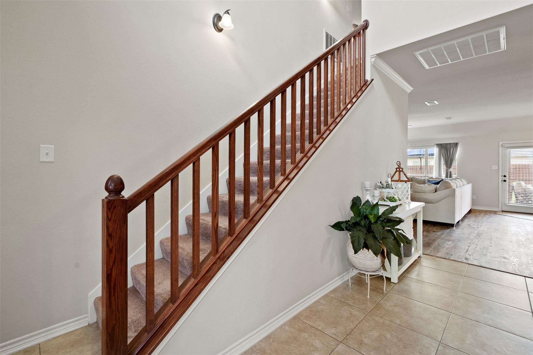 7705 Painted Vly Property Photo 8