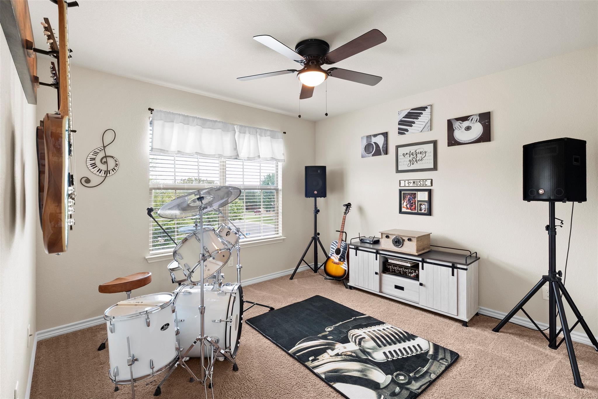 7705 Painted Vly Property Photo 32