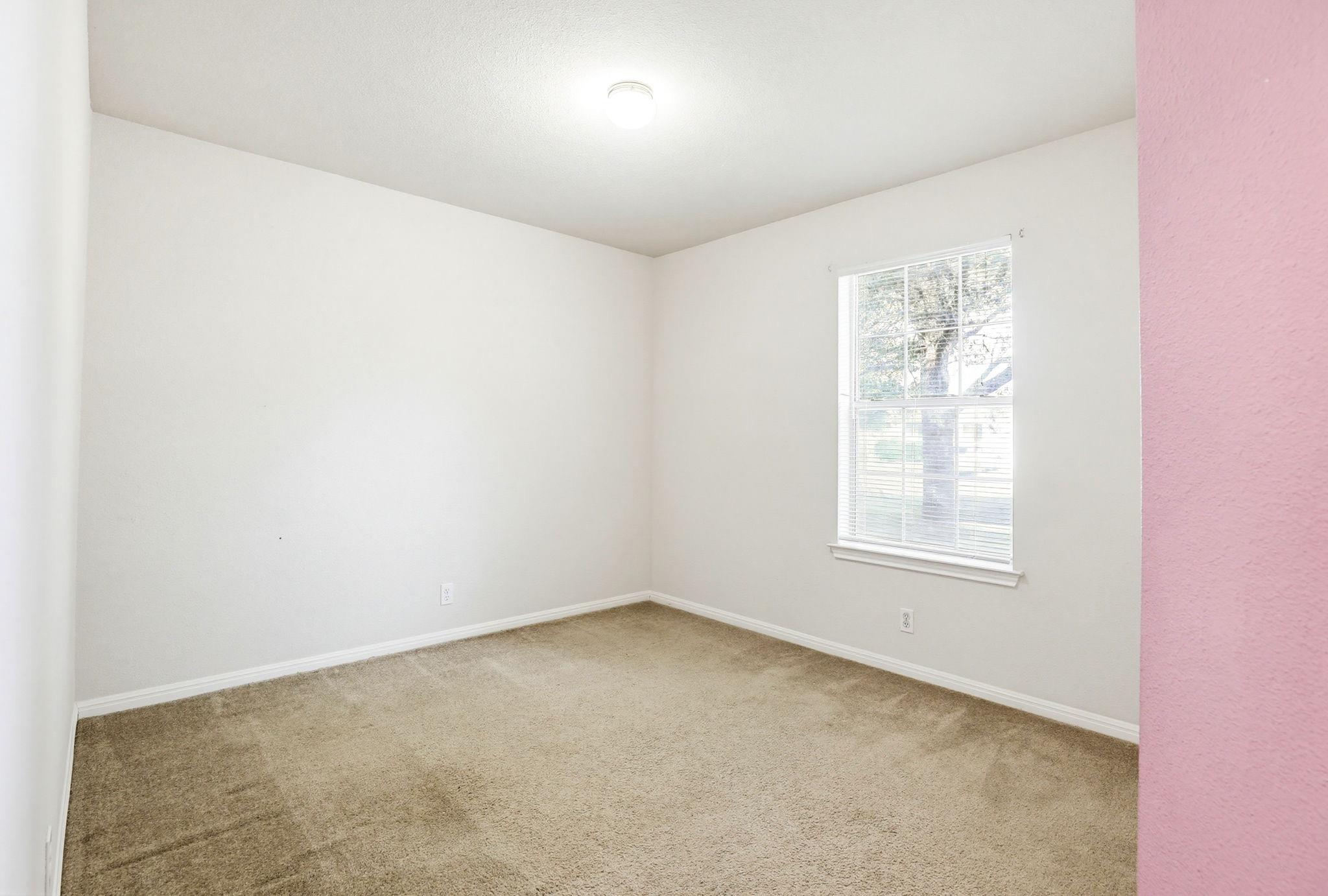 196 Langely None Property Photo 11