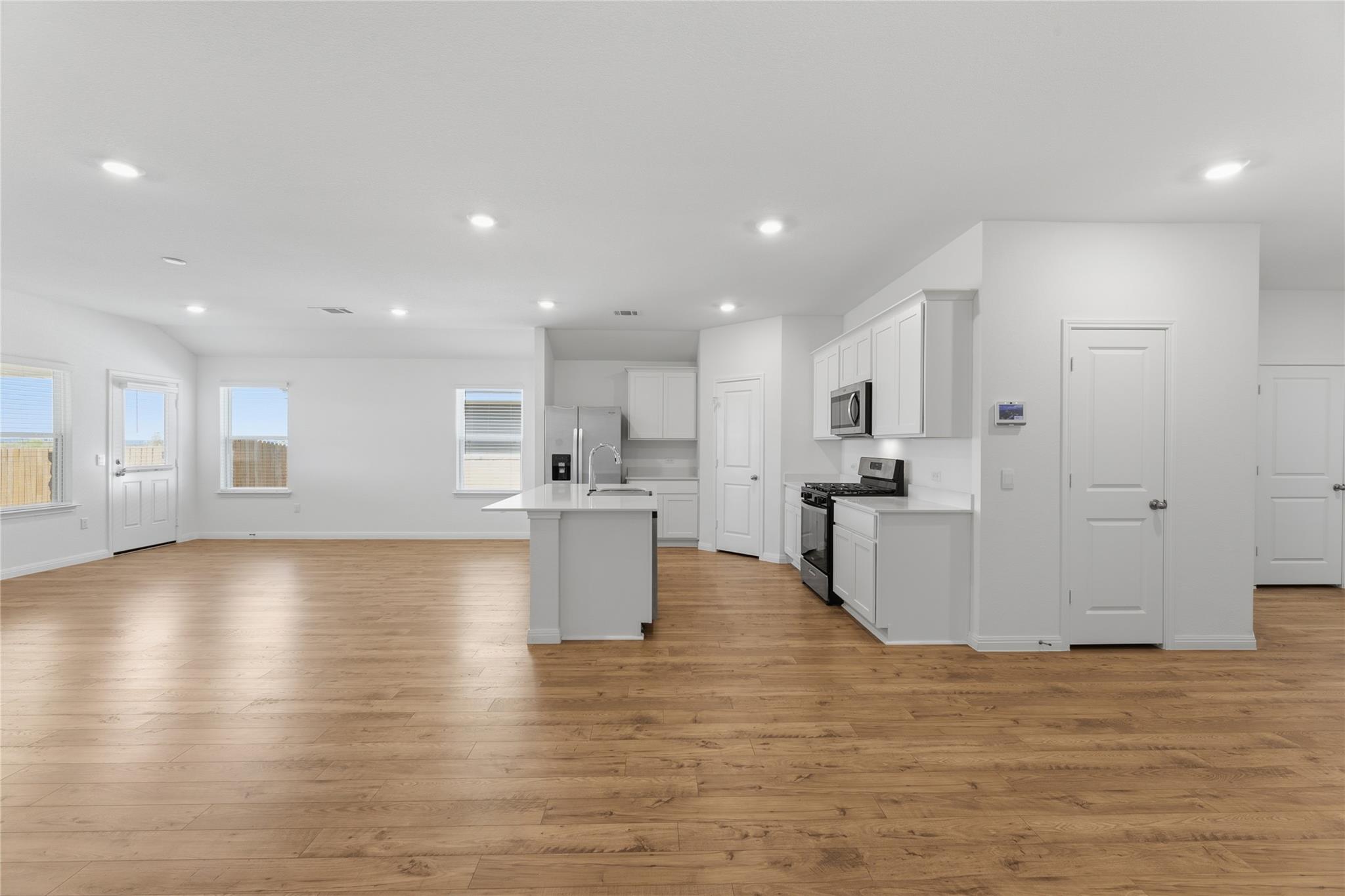 17197 Purple Top Ln Property Photo 10