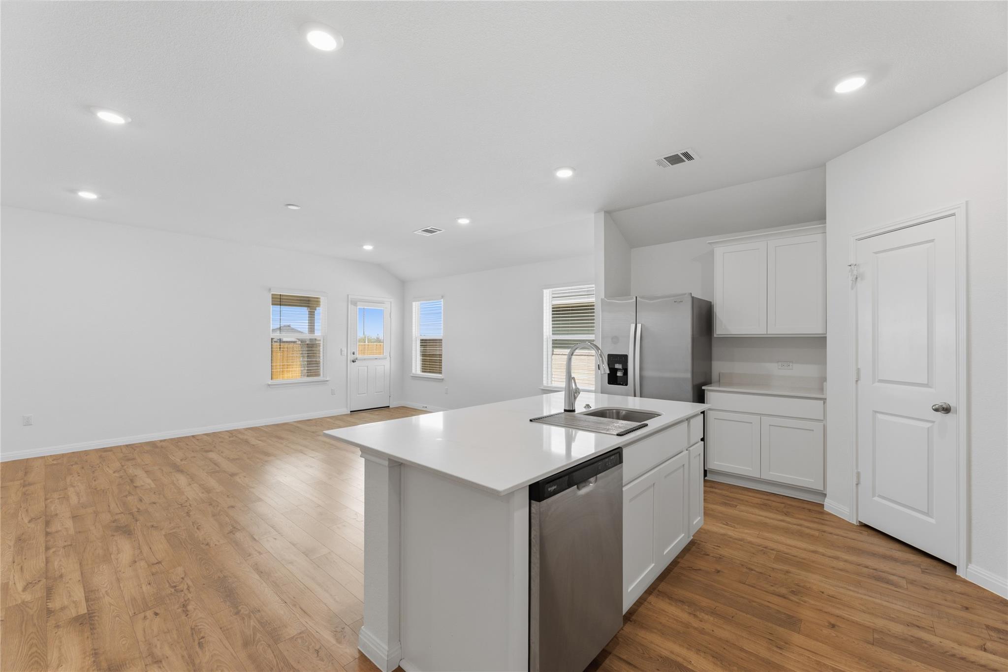 17197 Purple Top Ln Property Photo 11