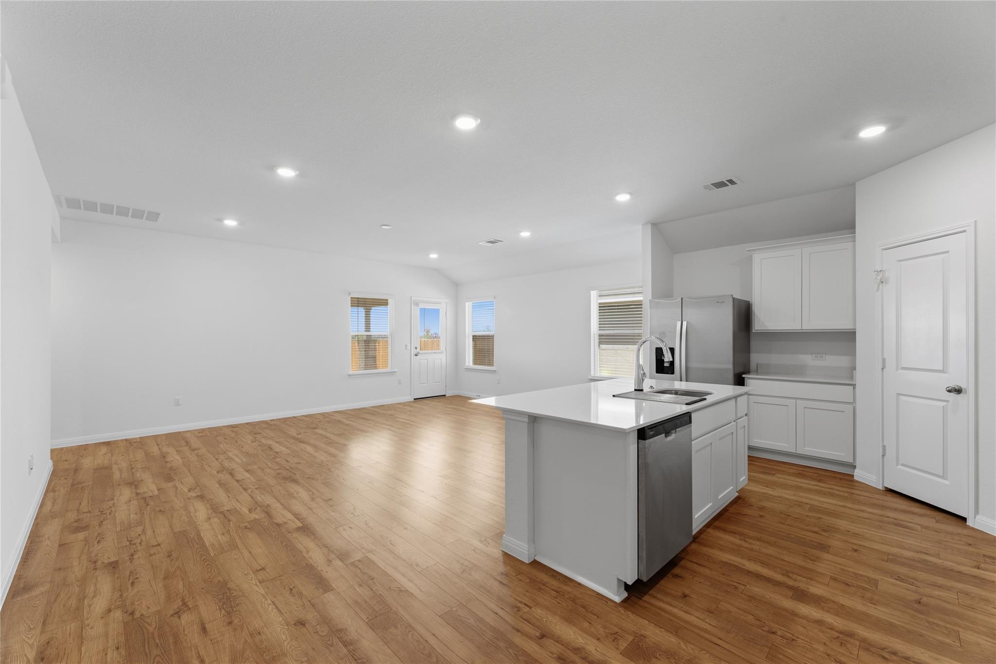 17197 Purple Top Ln Property Photo 14