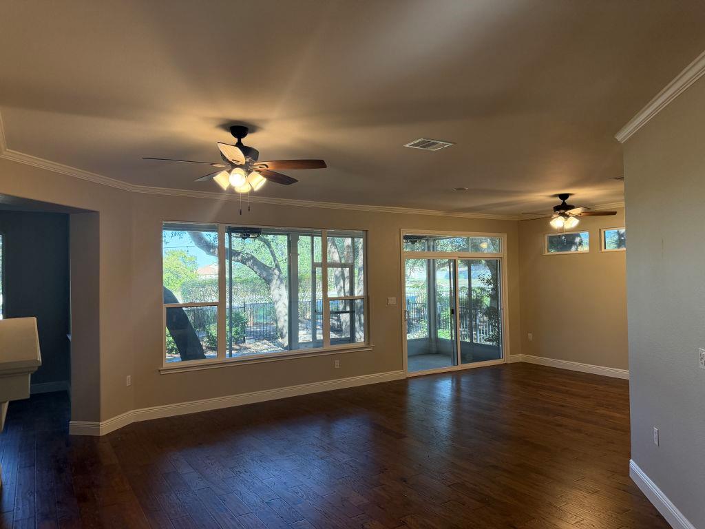 104 Saddle Trl Property Photo 7