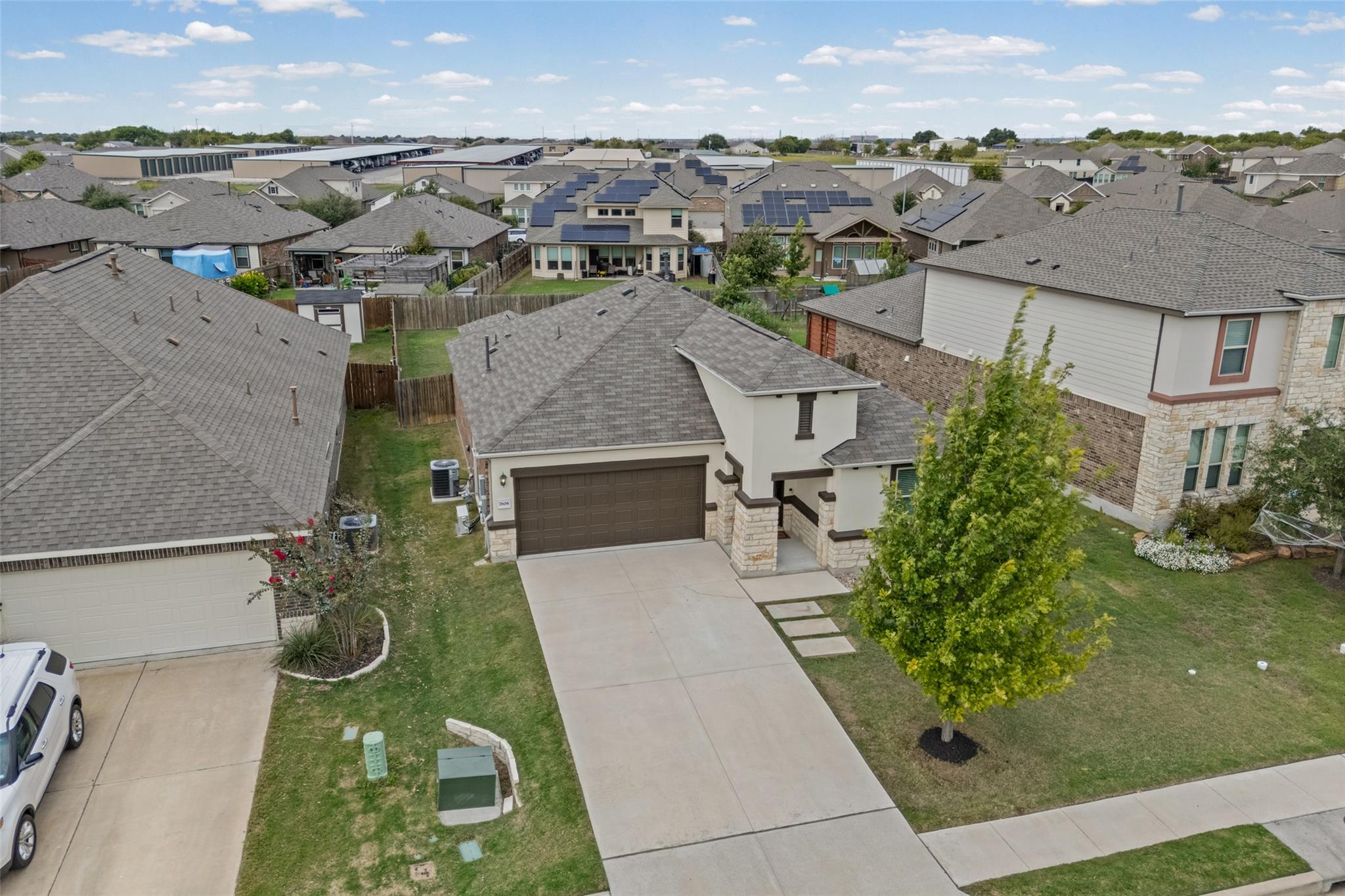 7608 Lombardy Loop Property Photo 28