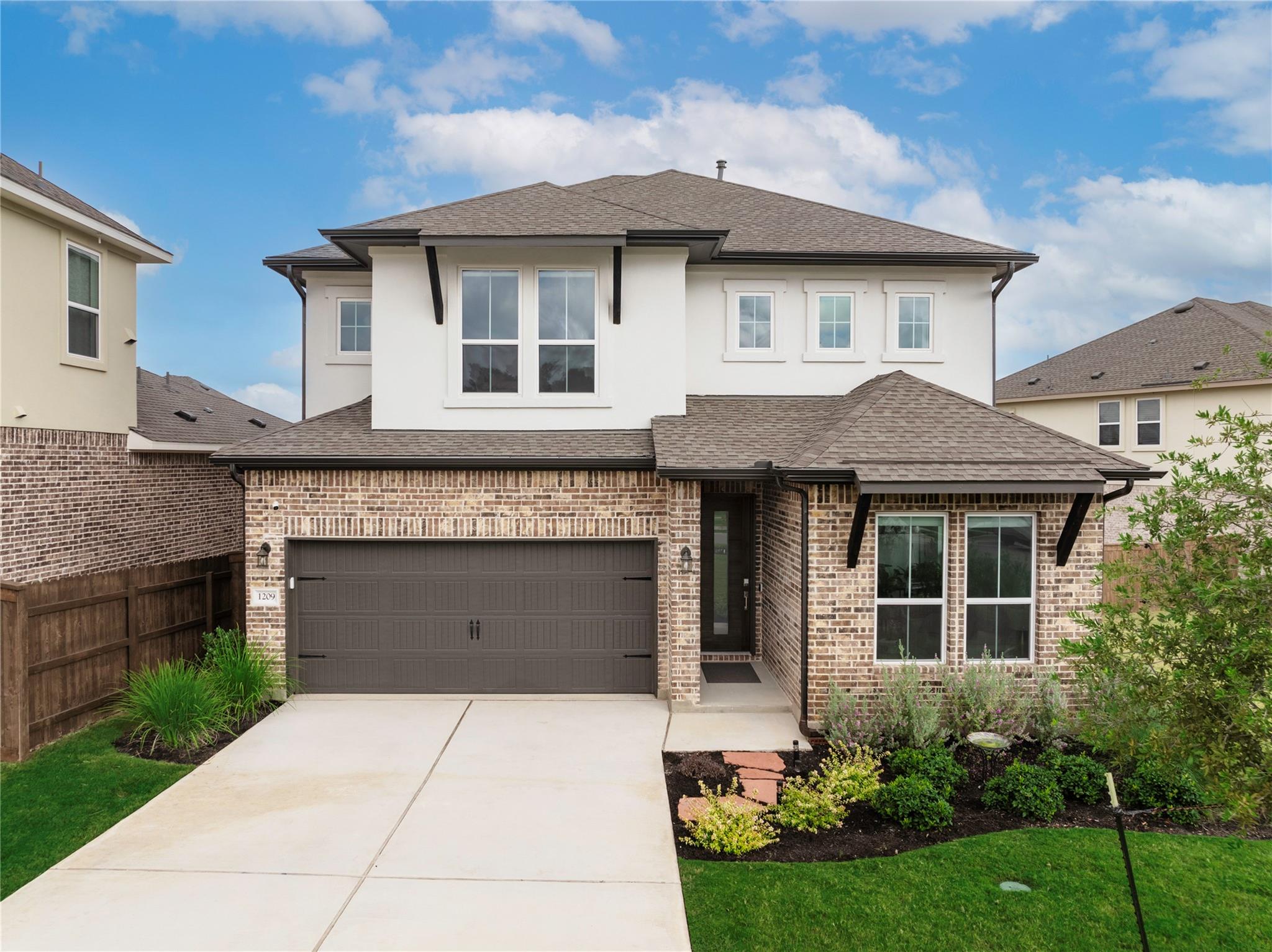 1209 Willie Ranch Way Property Photo