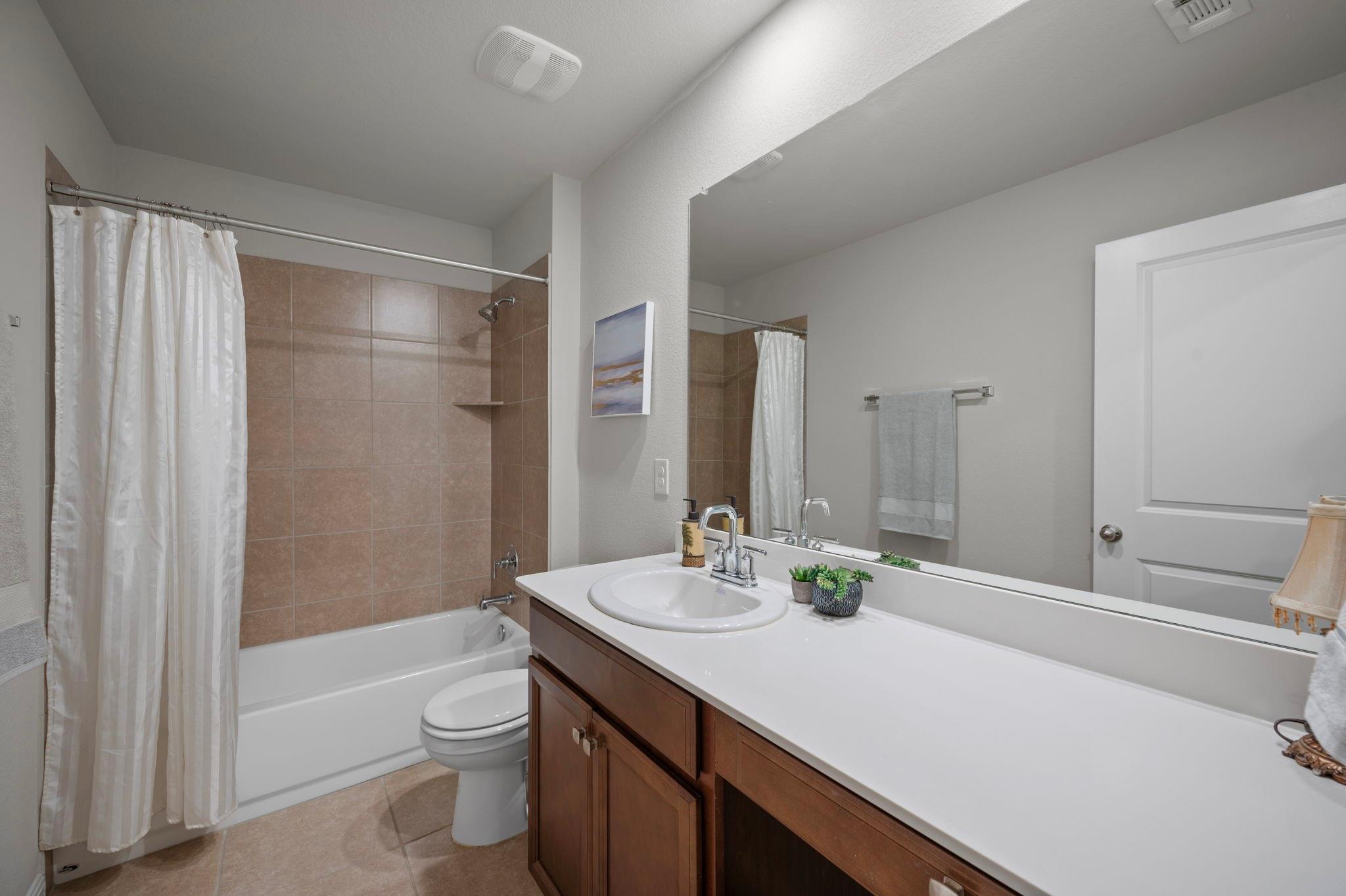13506 Rosebud Isle Dr Property Photo 15