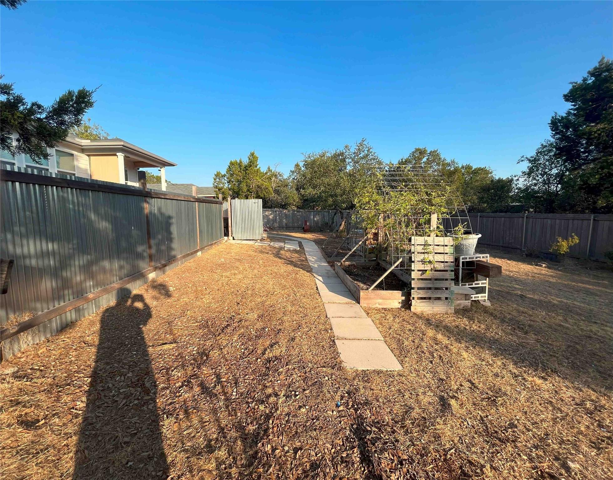 21522 Horseshoe Loop Property Photo 25