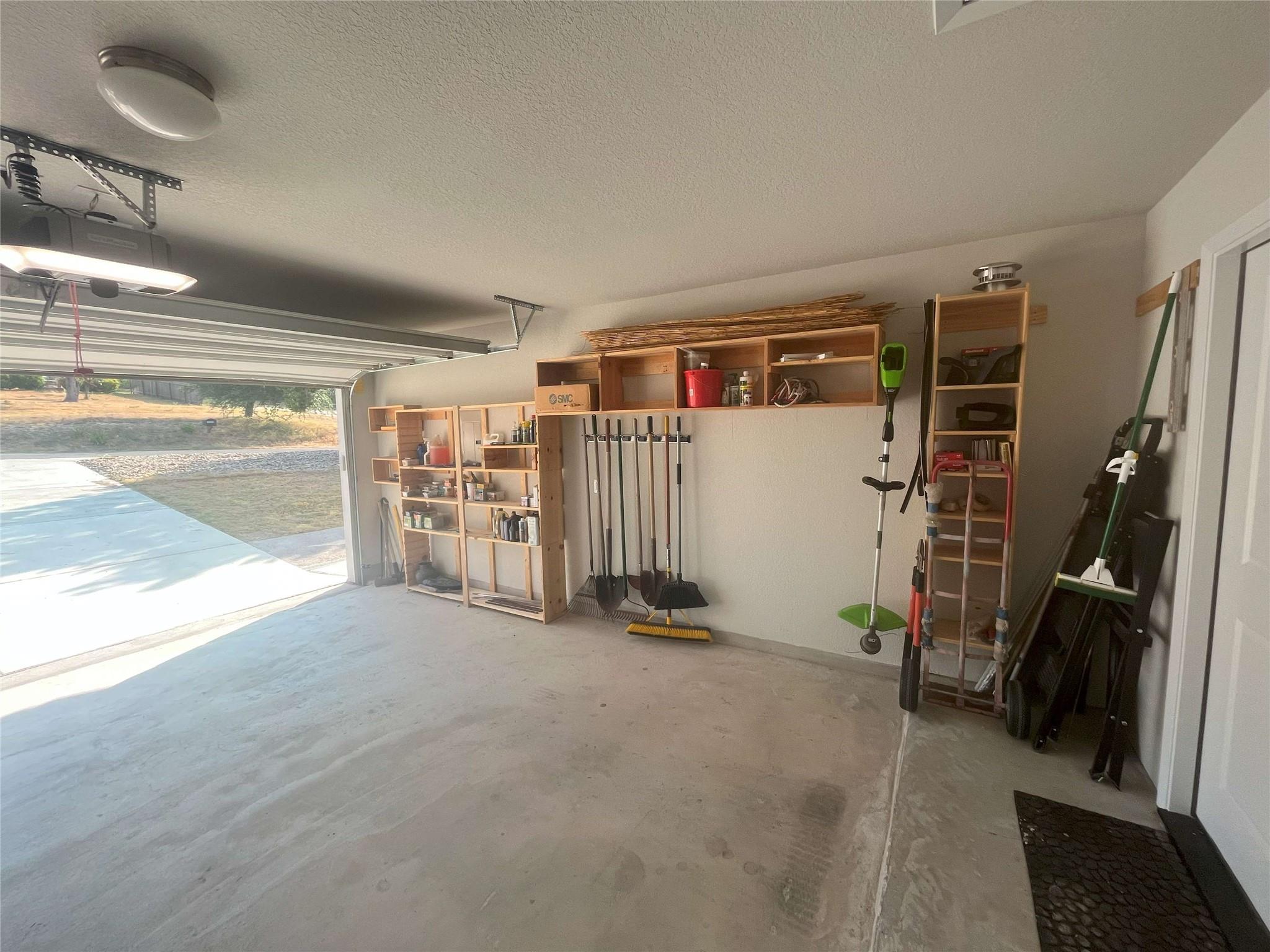 21522 Horseshoe Loop Property Photo 27