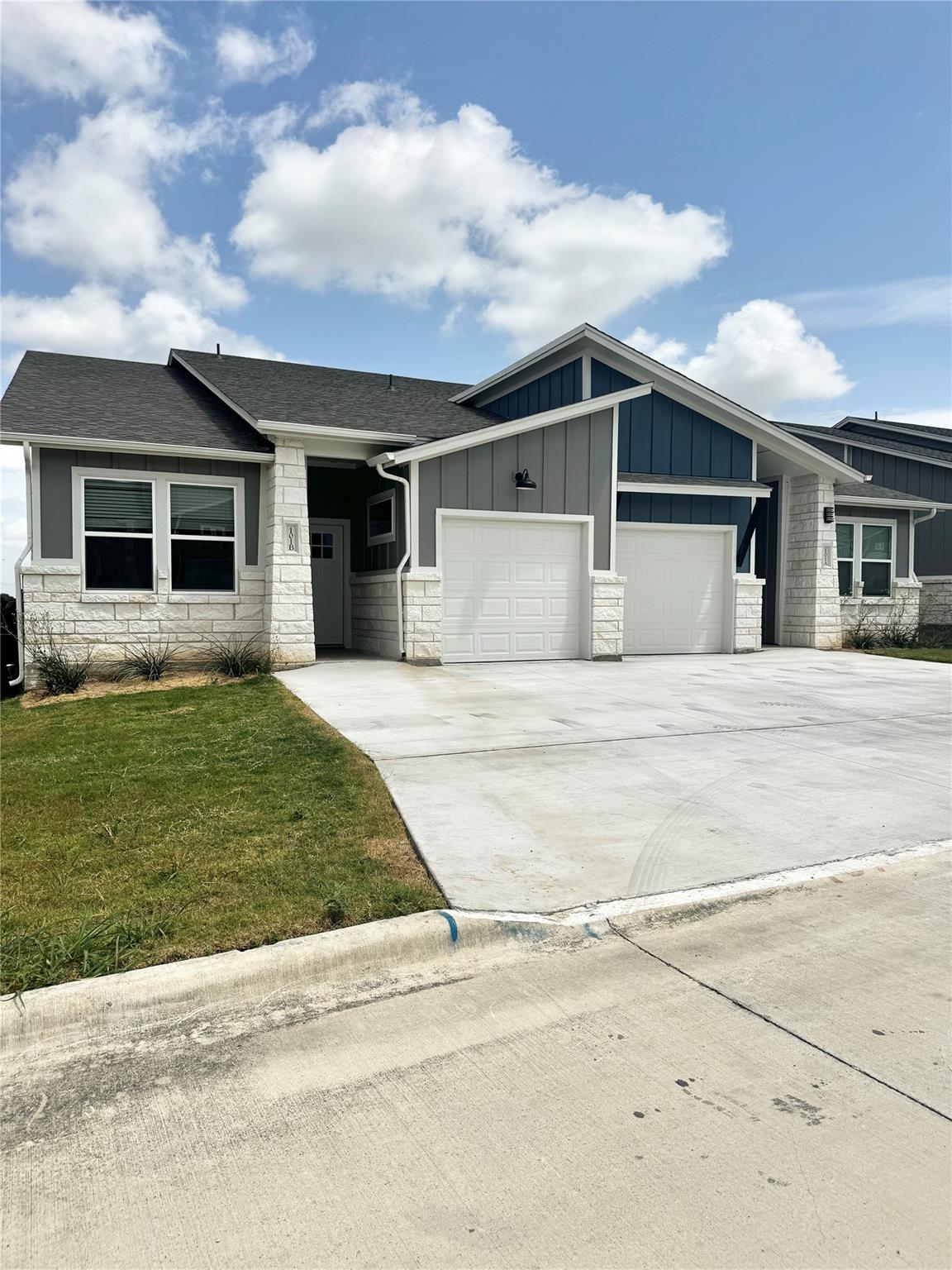 101 Zayd Ct #a Property Photo 2