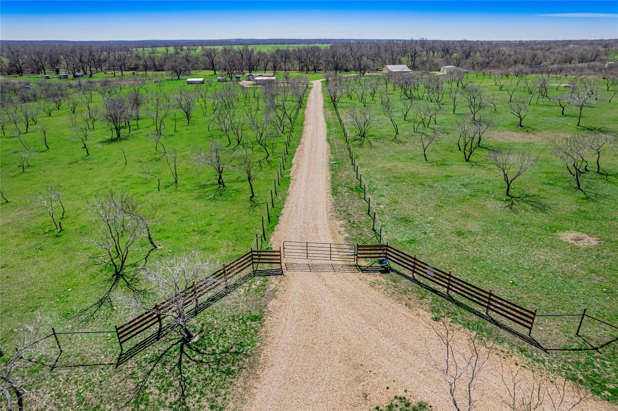 342 Private Road 4295 Property Photo 9