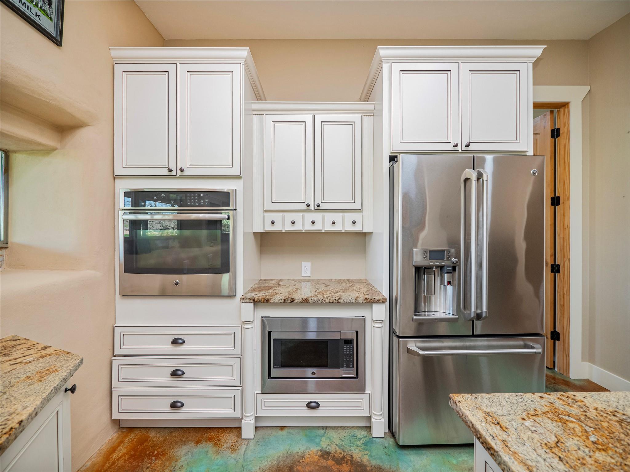 342 Private Road 4295 Property Photo 14