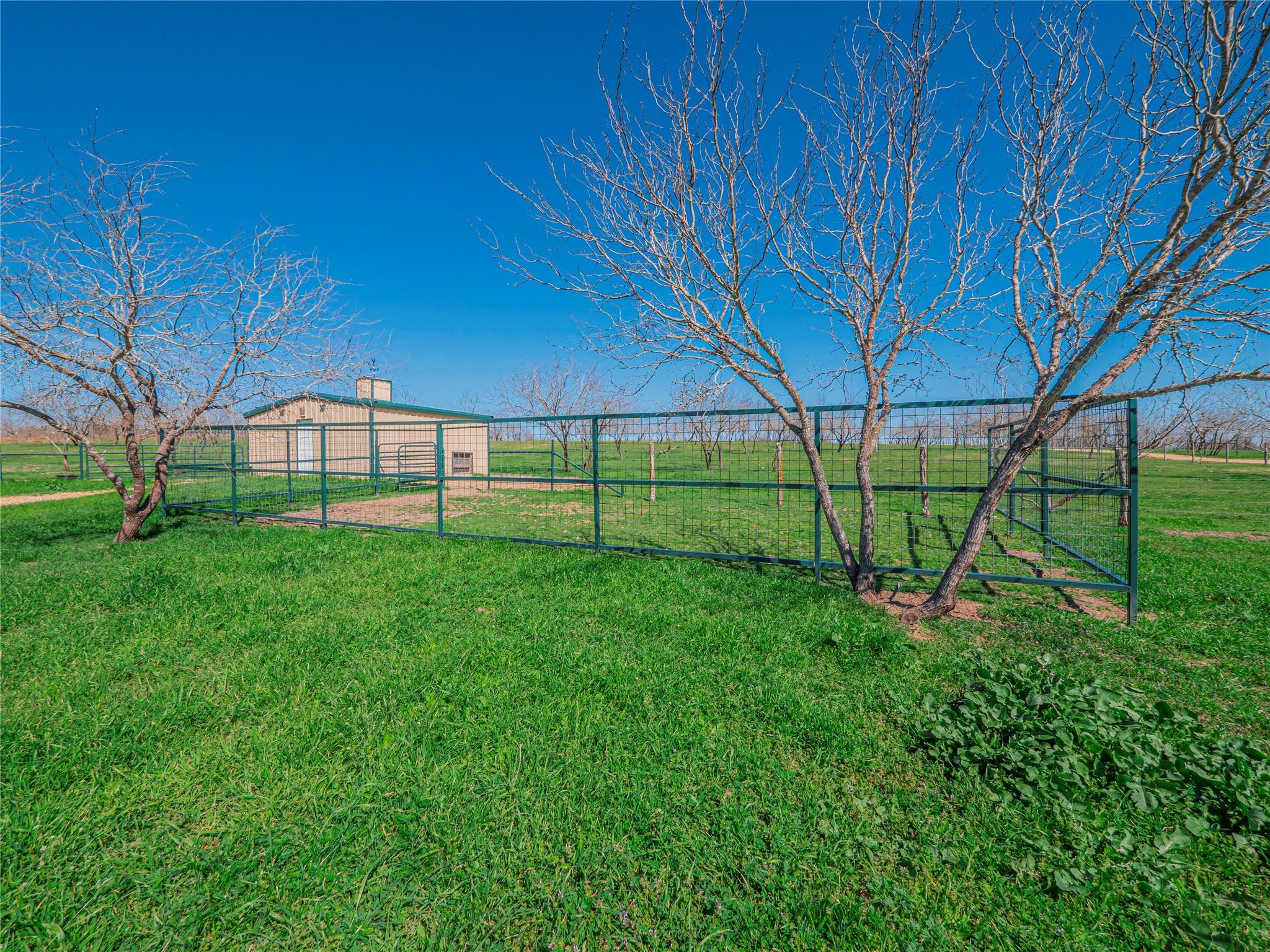 342 Private Road 4295 Property Photo 38