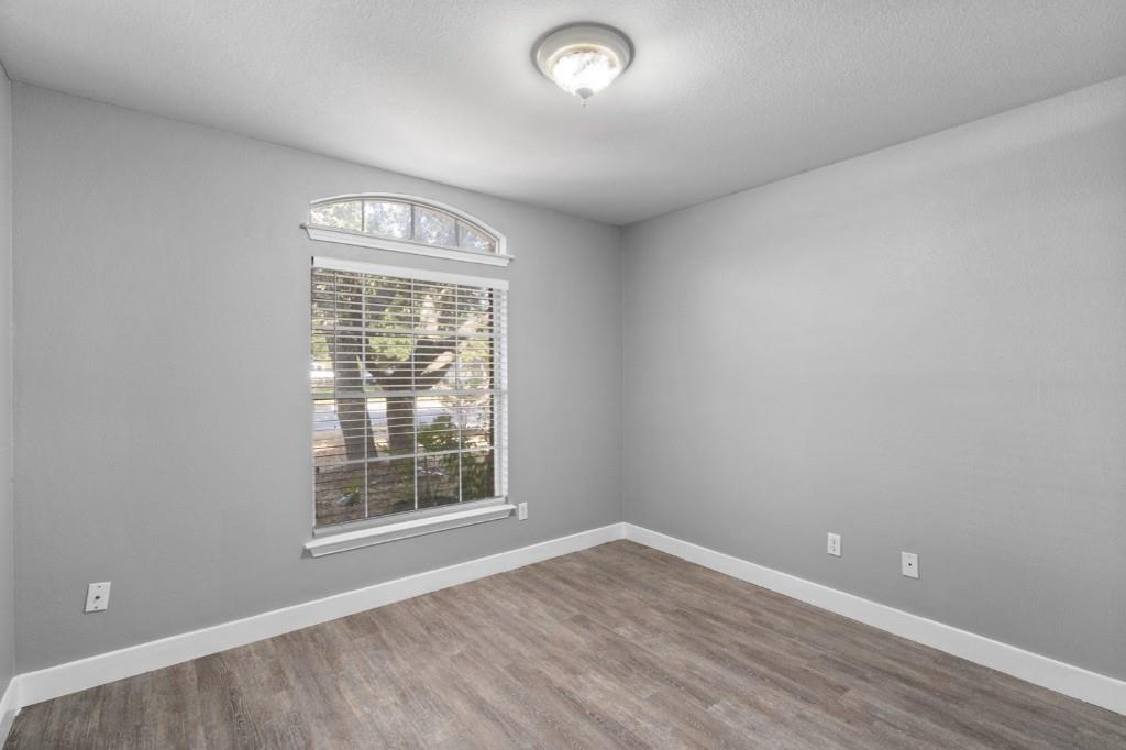 3434 Flowstone Ln Property Photo 10