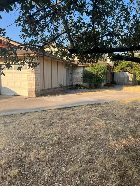 112 Verna Spur #a Property Photo 2