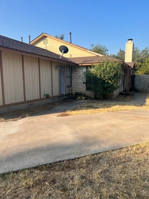 112 Verna Spur #a Property Photo 3