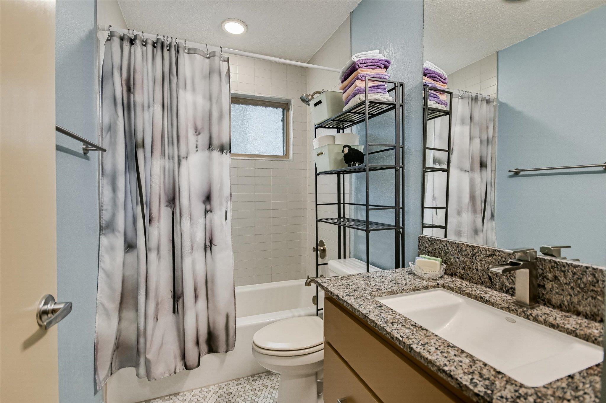 11509 Heathrow Dr Property Photo 16