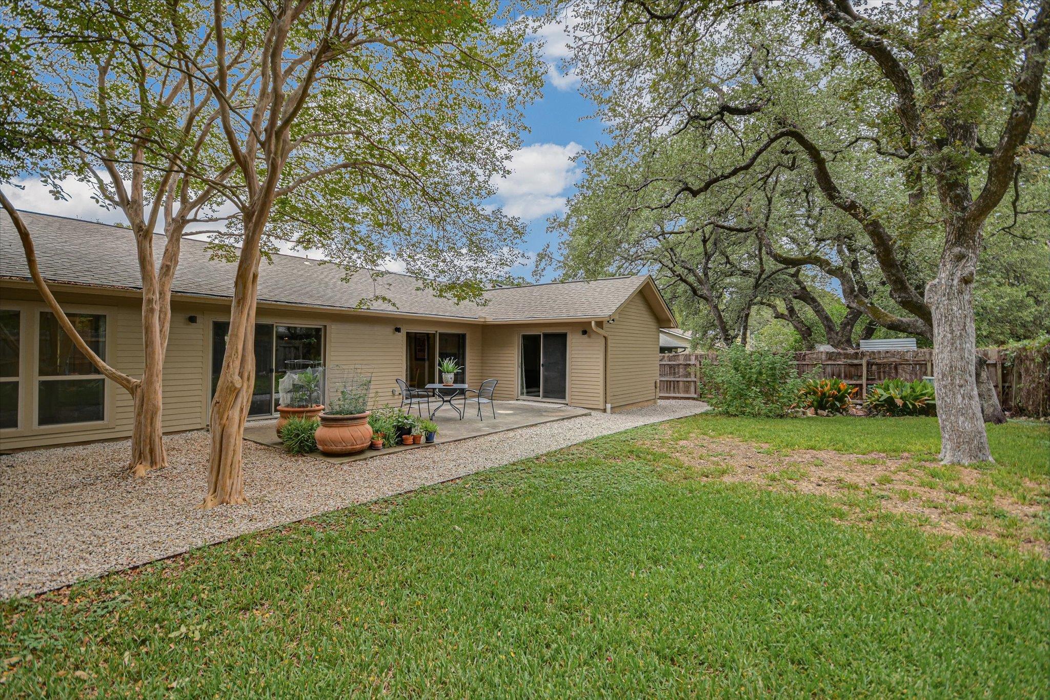 11509 Heathrow Dr Property Photo 18