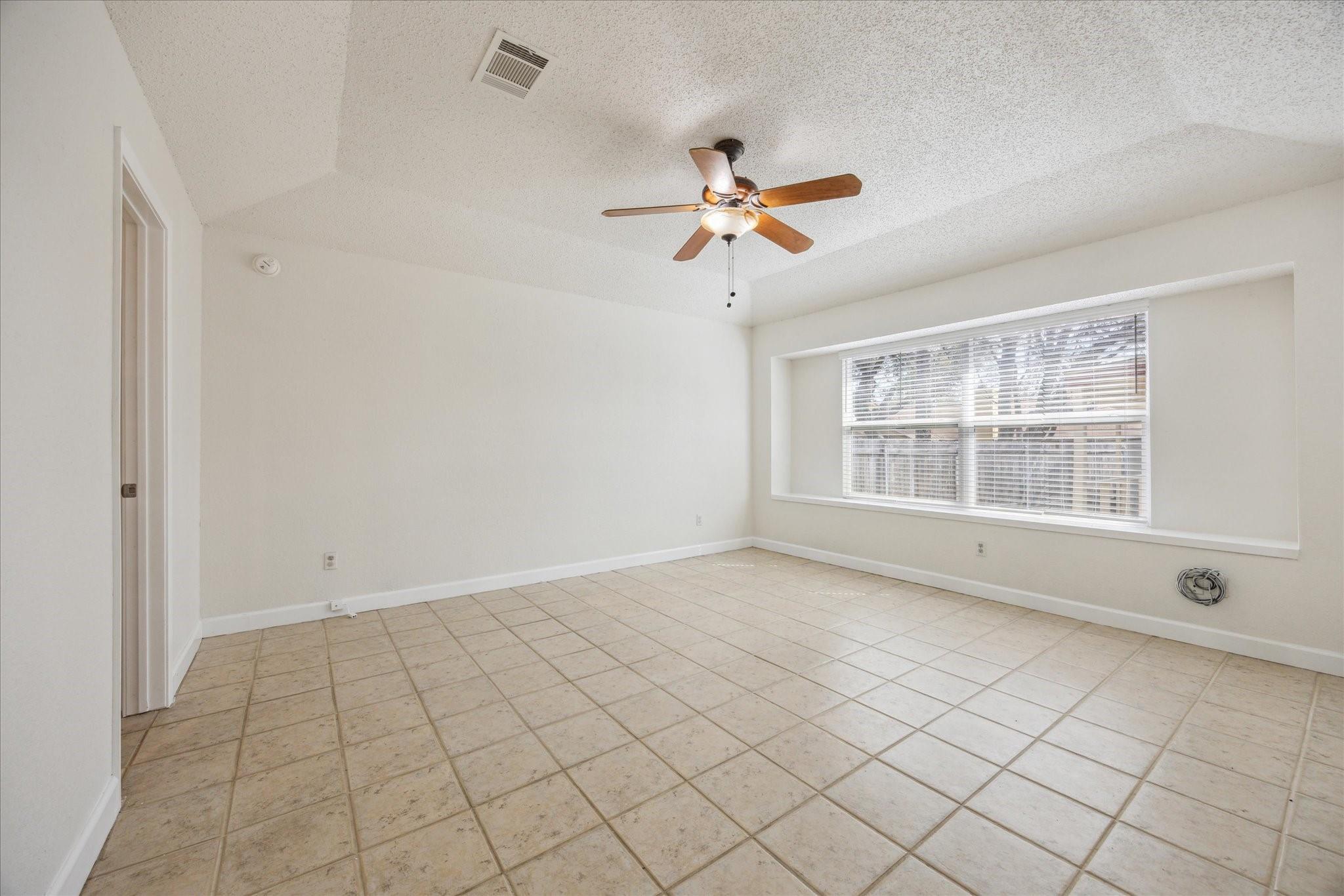 11703 Tanglebriar Trl Property Photo 10