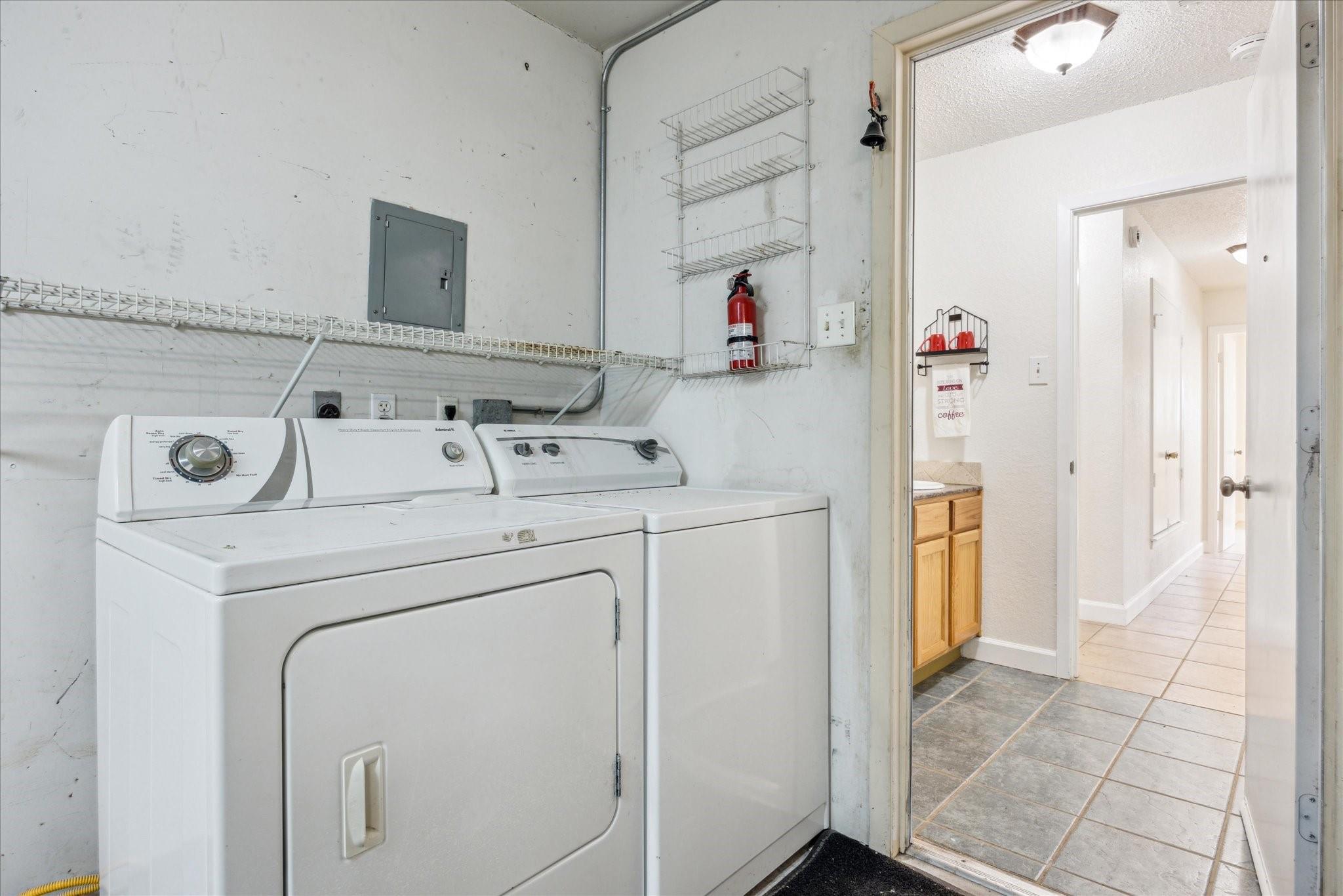 11703 Tanglebriar Trl Property Photo 15