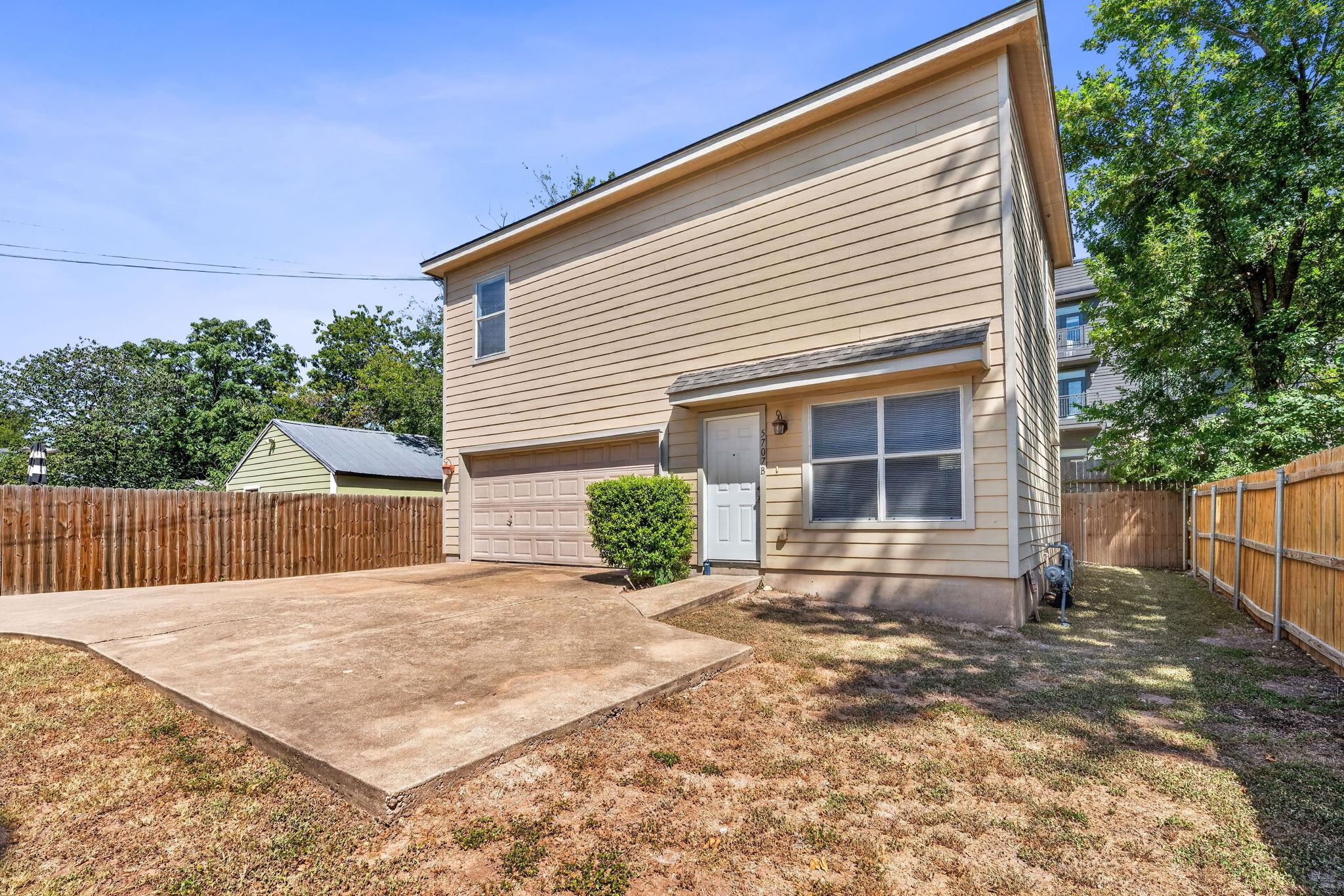 5707 Woodrow Ave #B Property Photo 1
