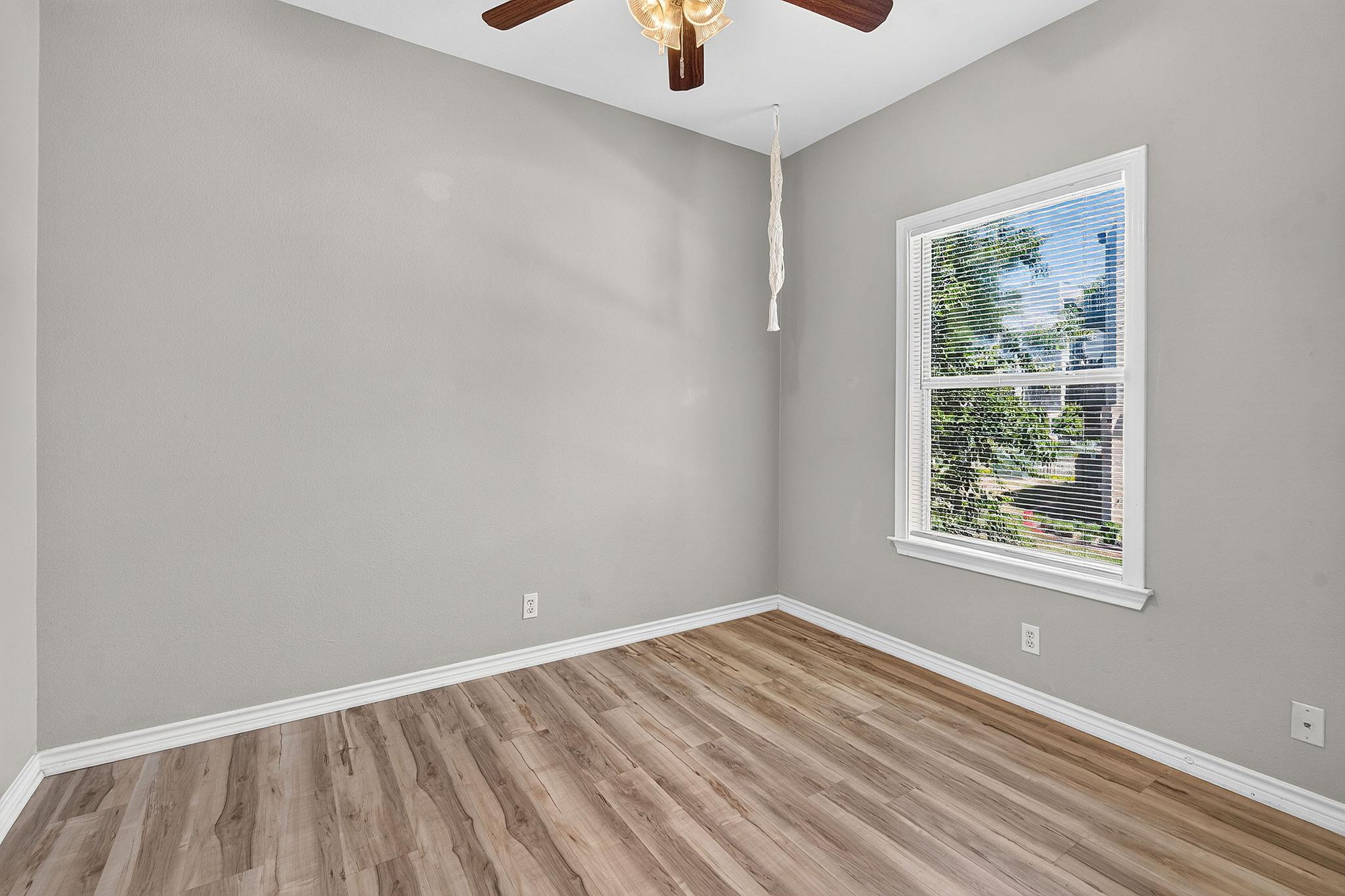 5707 Woodrow Ave #b Property Photo 10