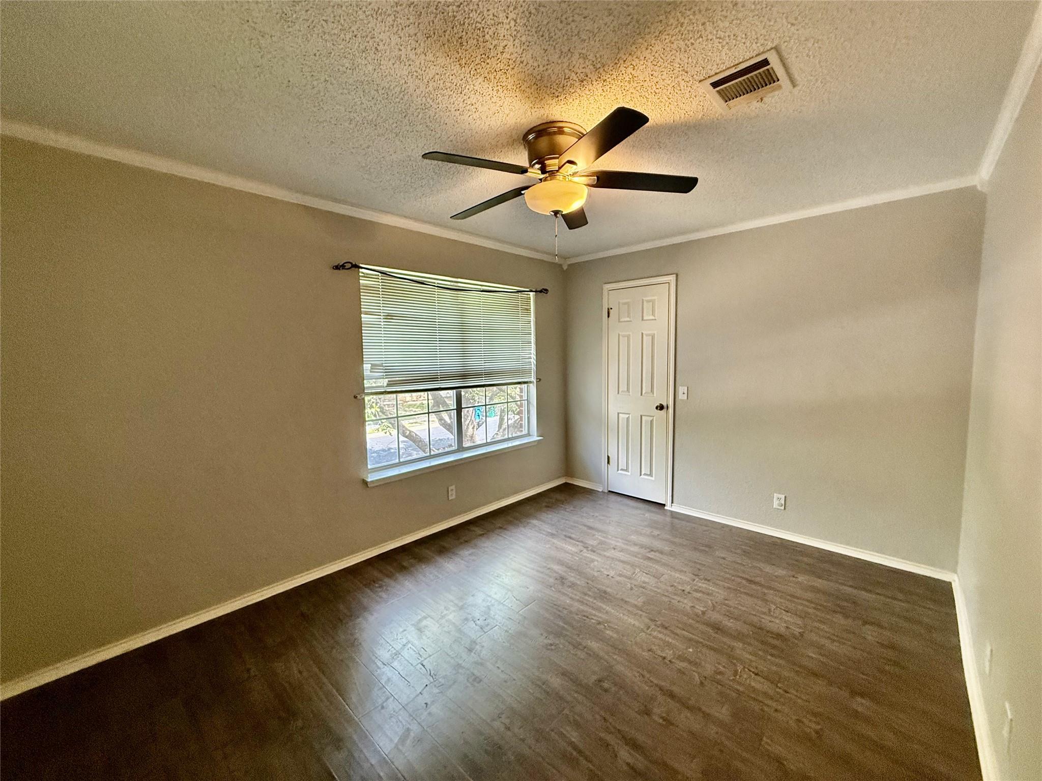 16801 Langland Rd Property Photo 12