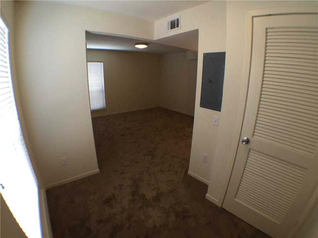 2703 Swisher St 206a Property Photo 13