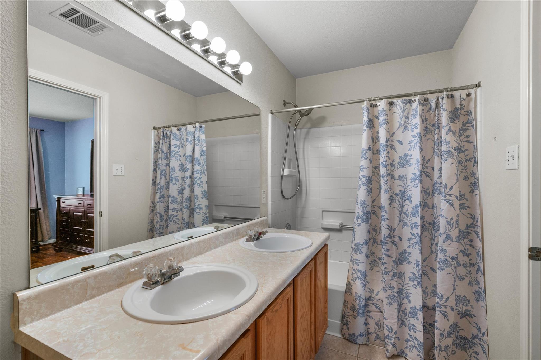 3923 Bonnie Ln Property Photo 15