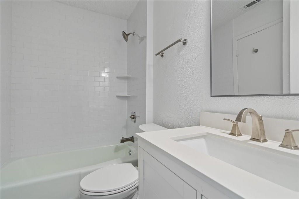 6203 Shadow Valley Dr A Property Photo 19
