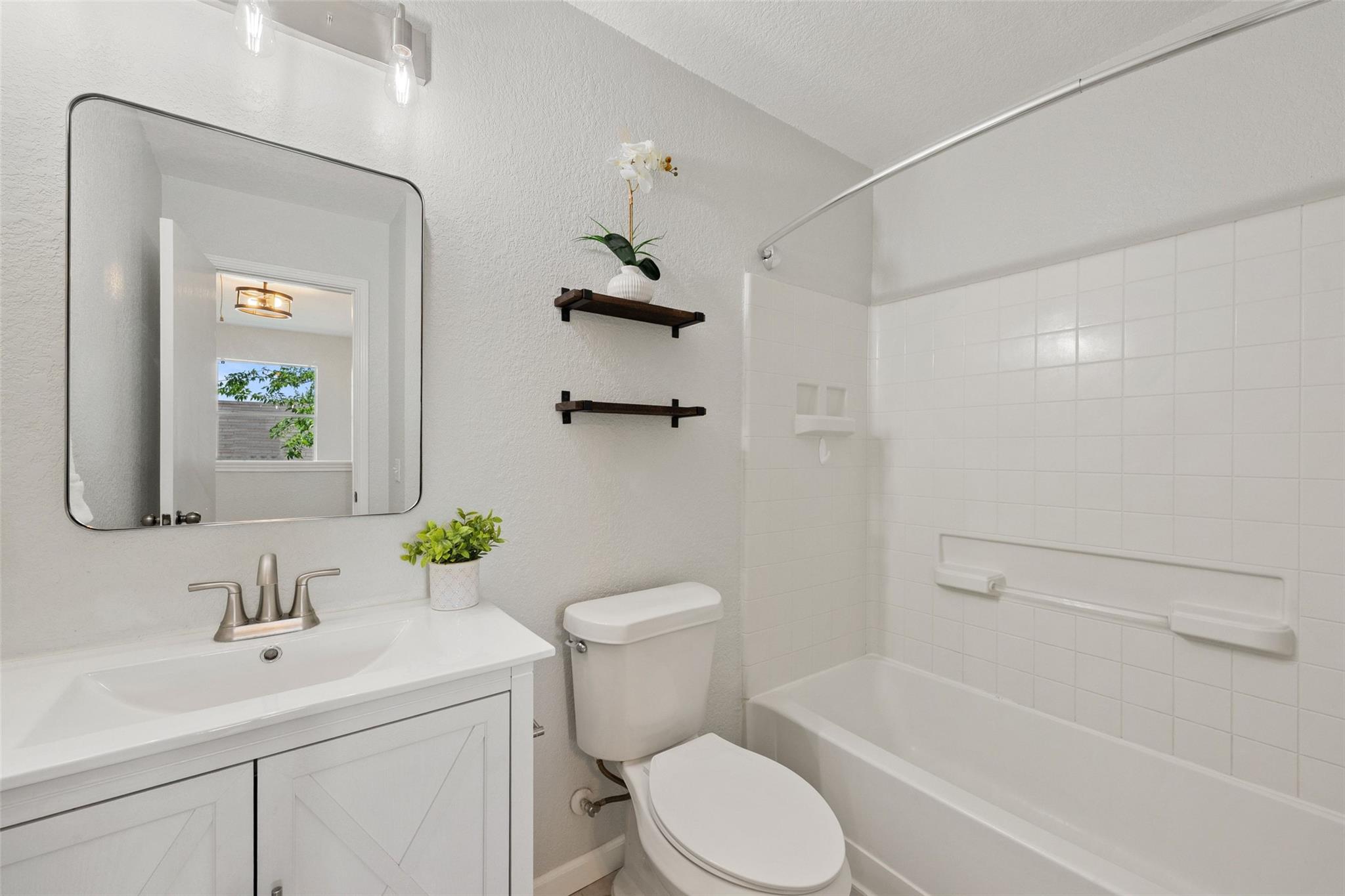 4529 Best Way Property Photo 15