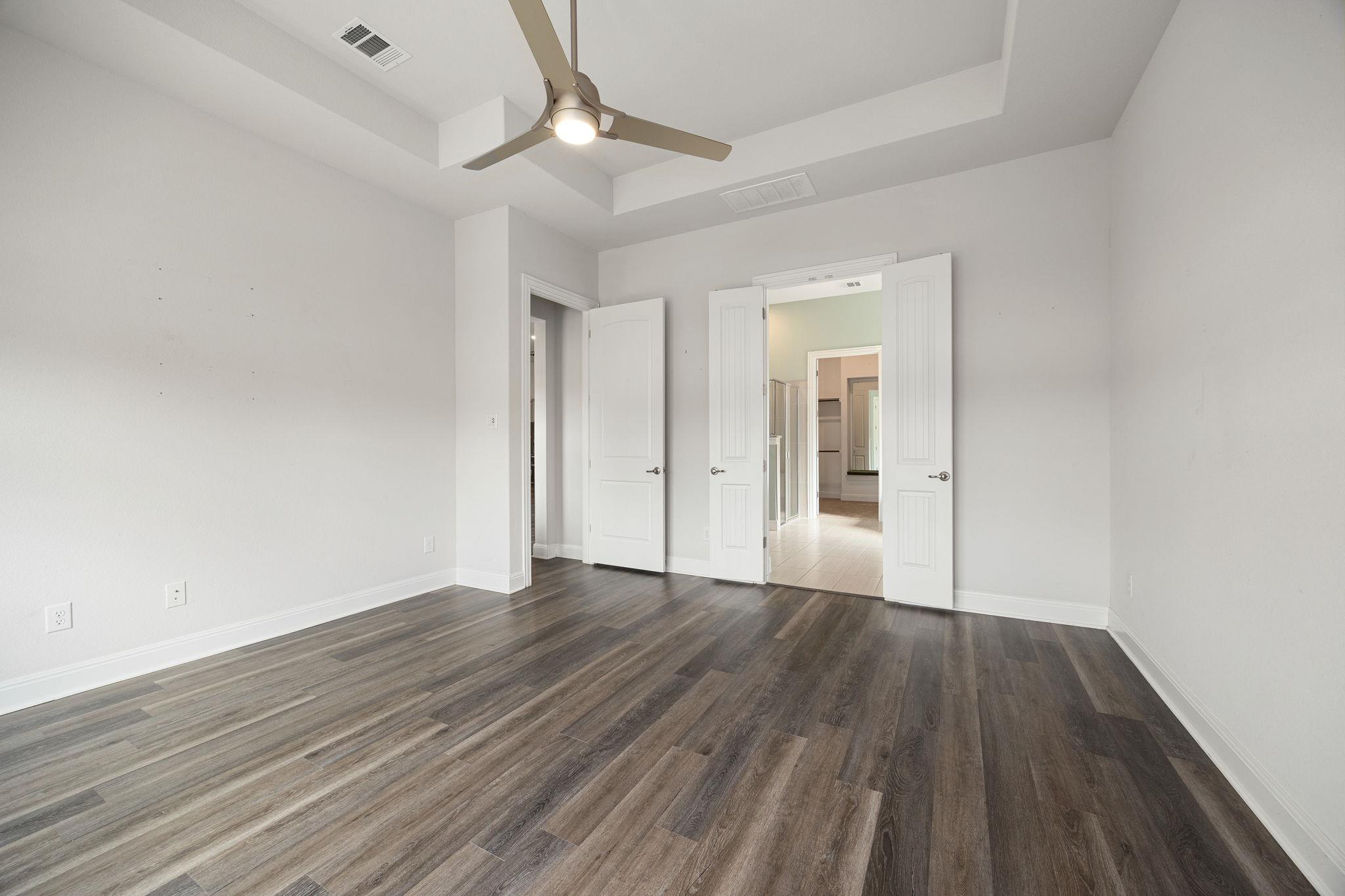 602 Pulitzer Dr Property Photo 13