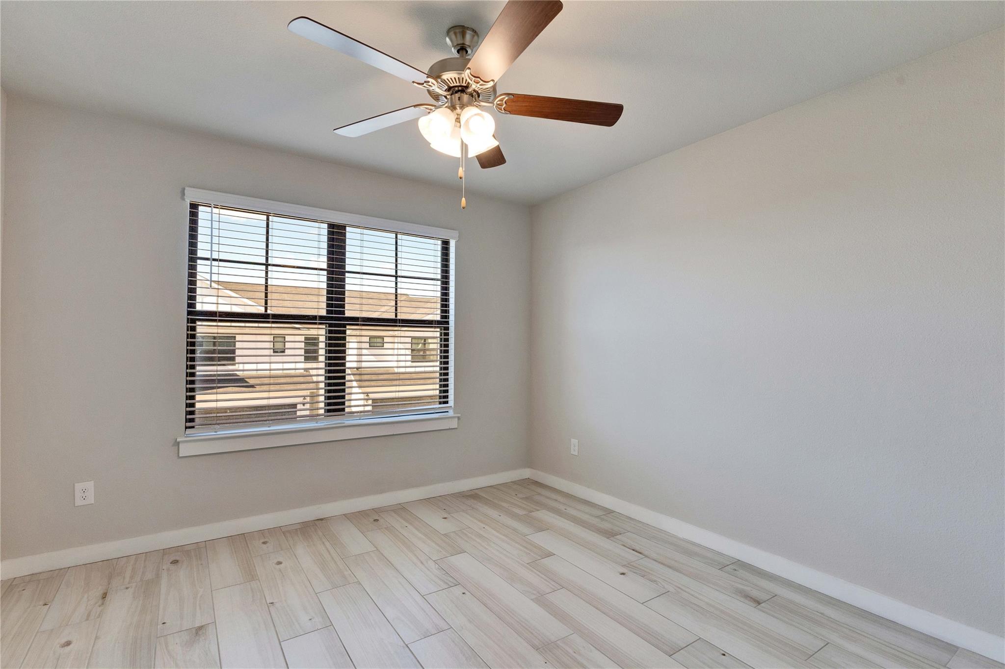 253 Fieldwood Dr #c Property Photo 20