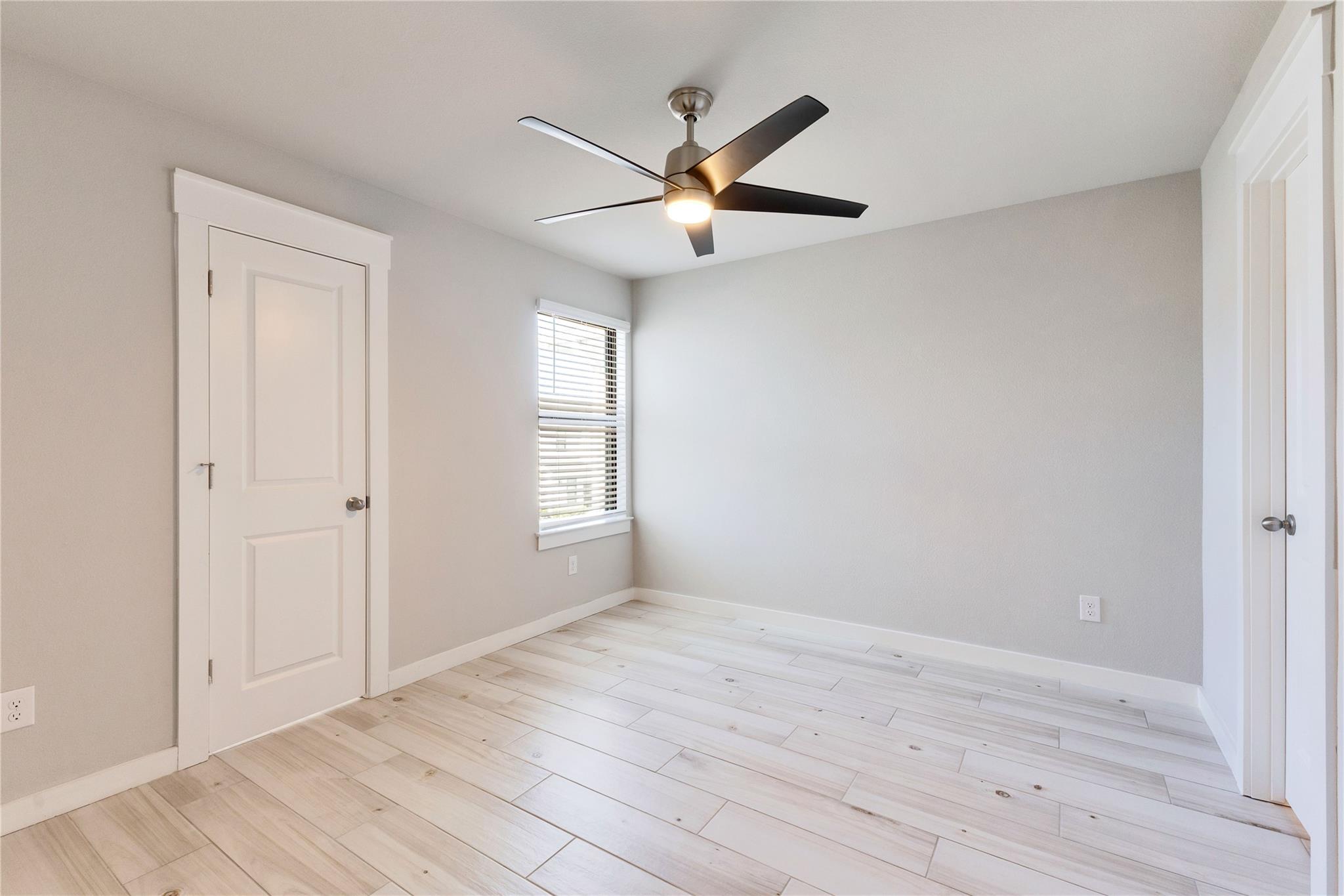 253 Fieldwood Dr #c Property Photo 22