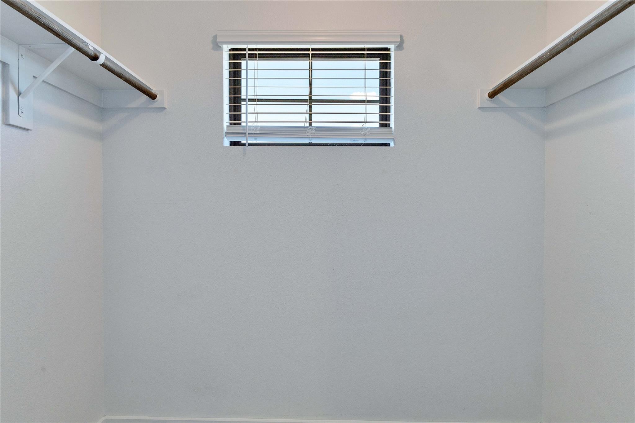 253 Fieldwood Dr #c Property Photo 23