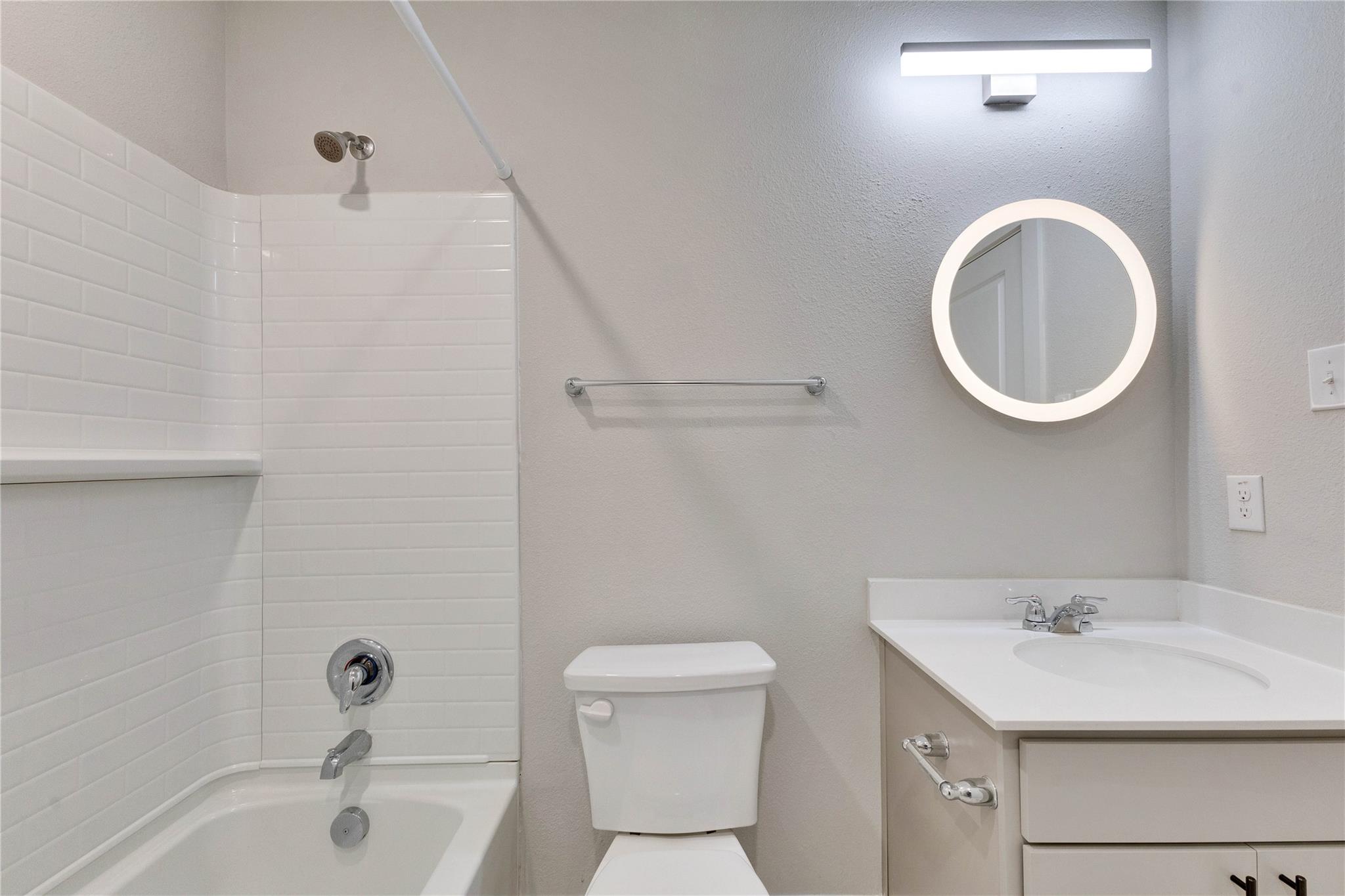 253 Fieldwood Dr #c Property Photo 24