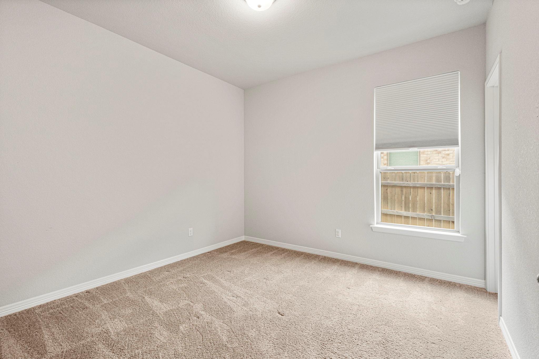 1144 Cathedral Oaks Dr Property Photo 28