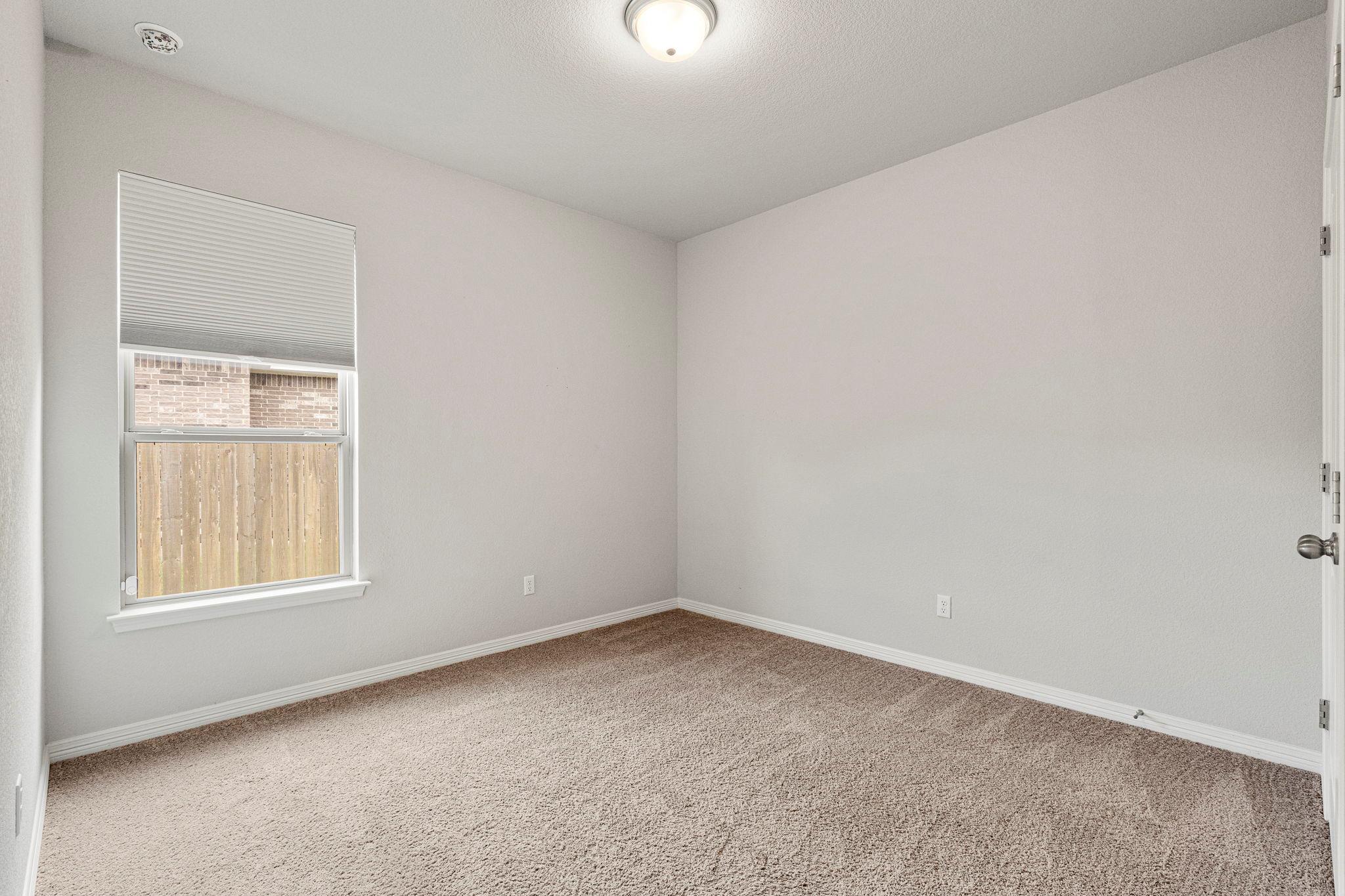 1144 Cathedral Oaks Dr Property Photo 32