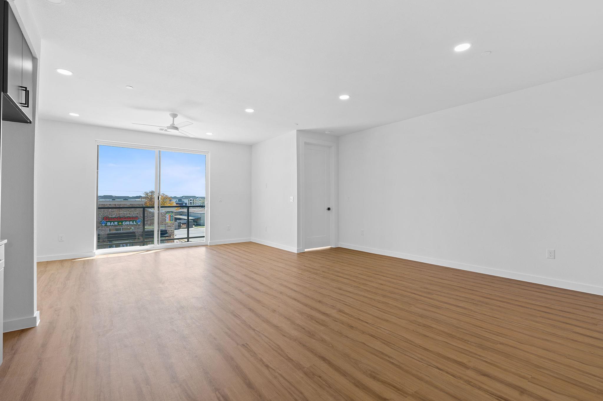 2165 Gabriels Pl #1313 Property Photo 9