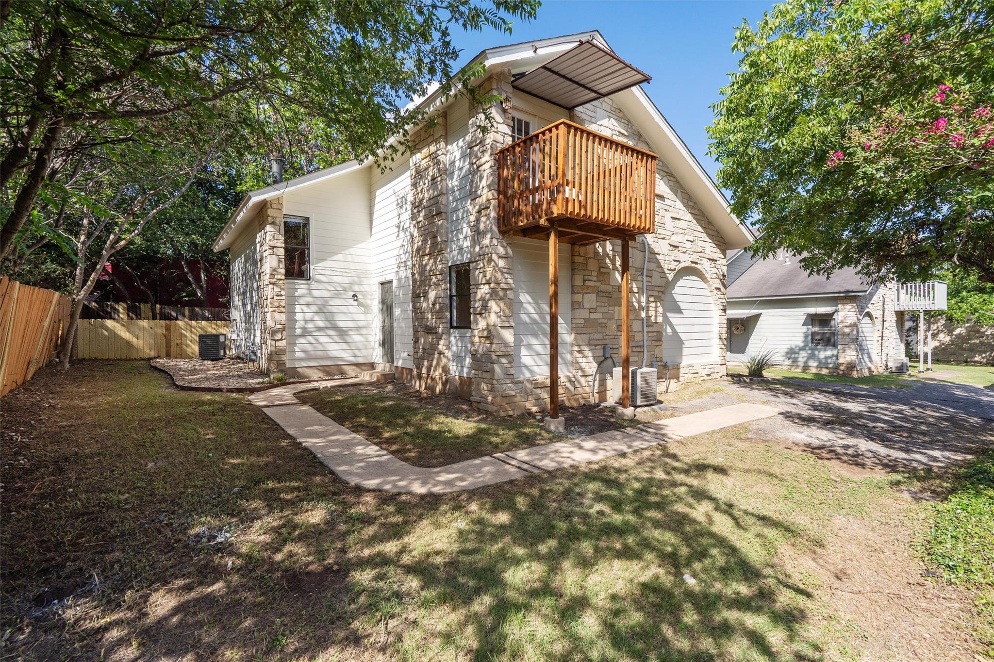 1808 Cinnamon Path Property Photo 1