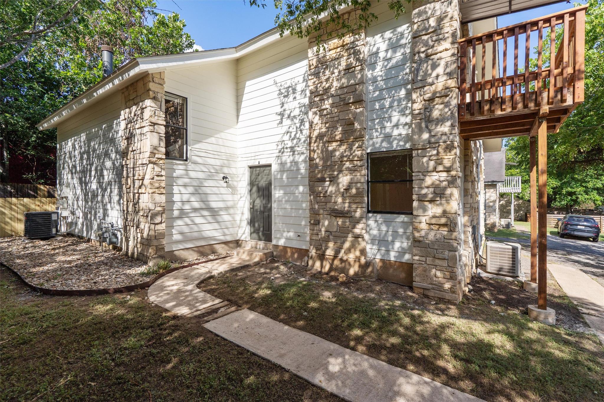 1808 Cinnamon Path Property Photo 2
