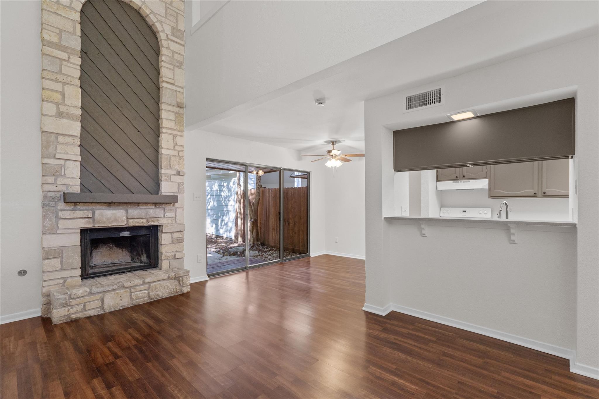 1808 Cinnamon Path Property Photo 4