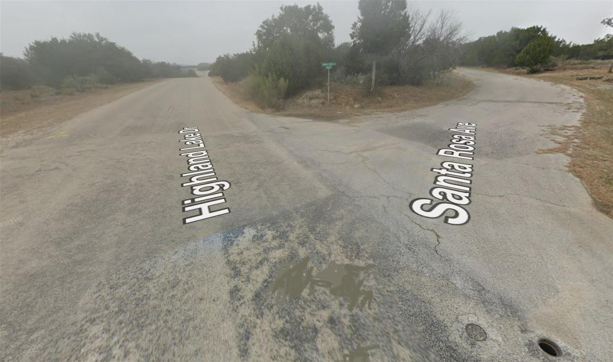 21200 Highland Lake Dr Property Photo 2
