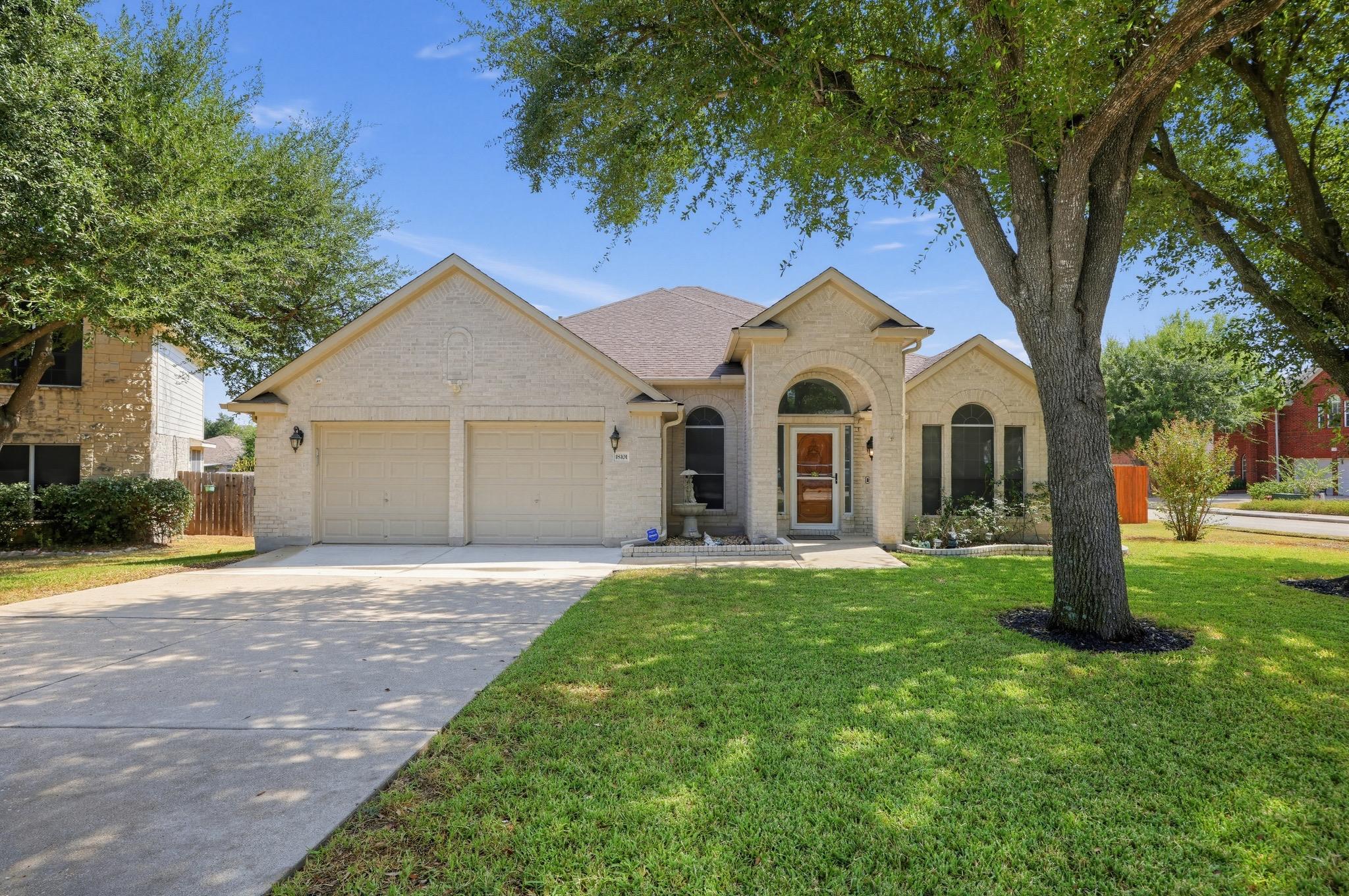 18101 Grafton Glen Cv Property Photo 1