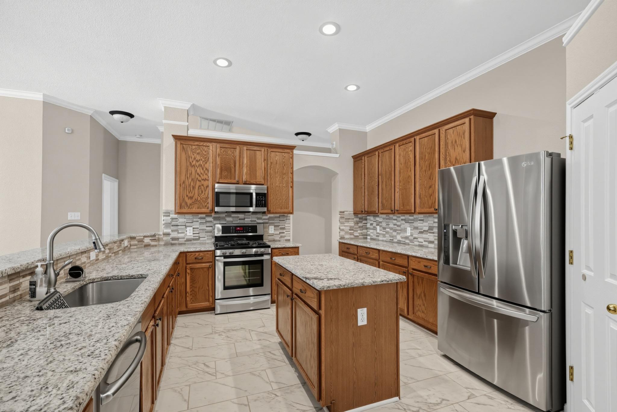 18101 Grafton Glen Cv Property Photo 4