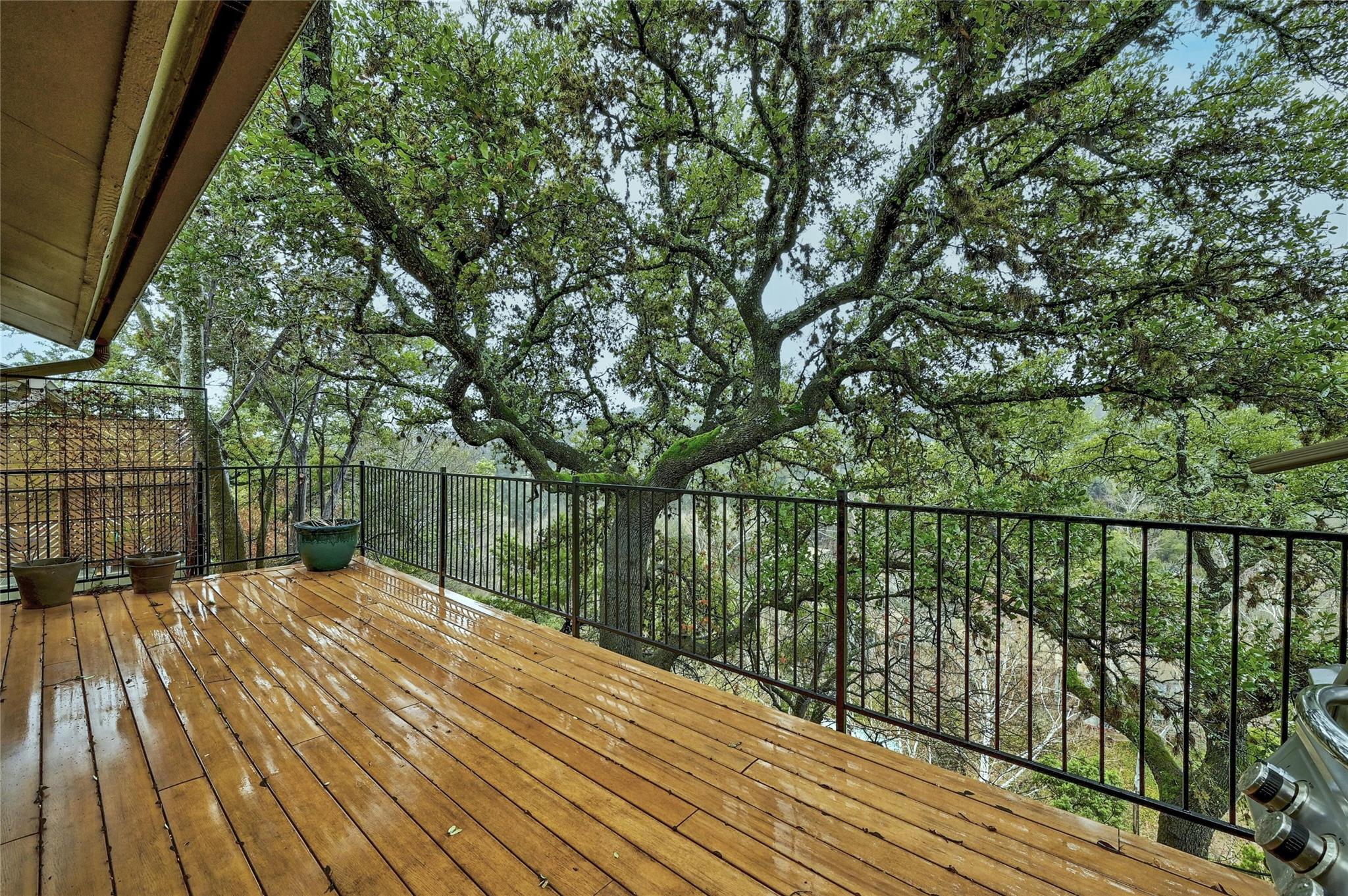 1821 Westlake Dr #103 Property Photo 15