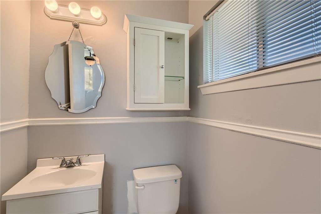 6803 Esther Dr Property Photo 7