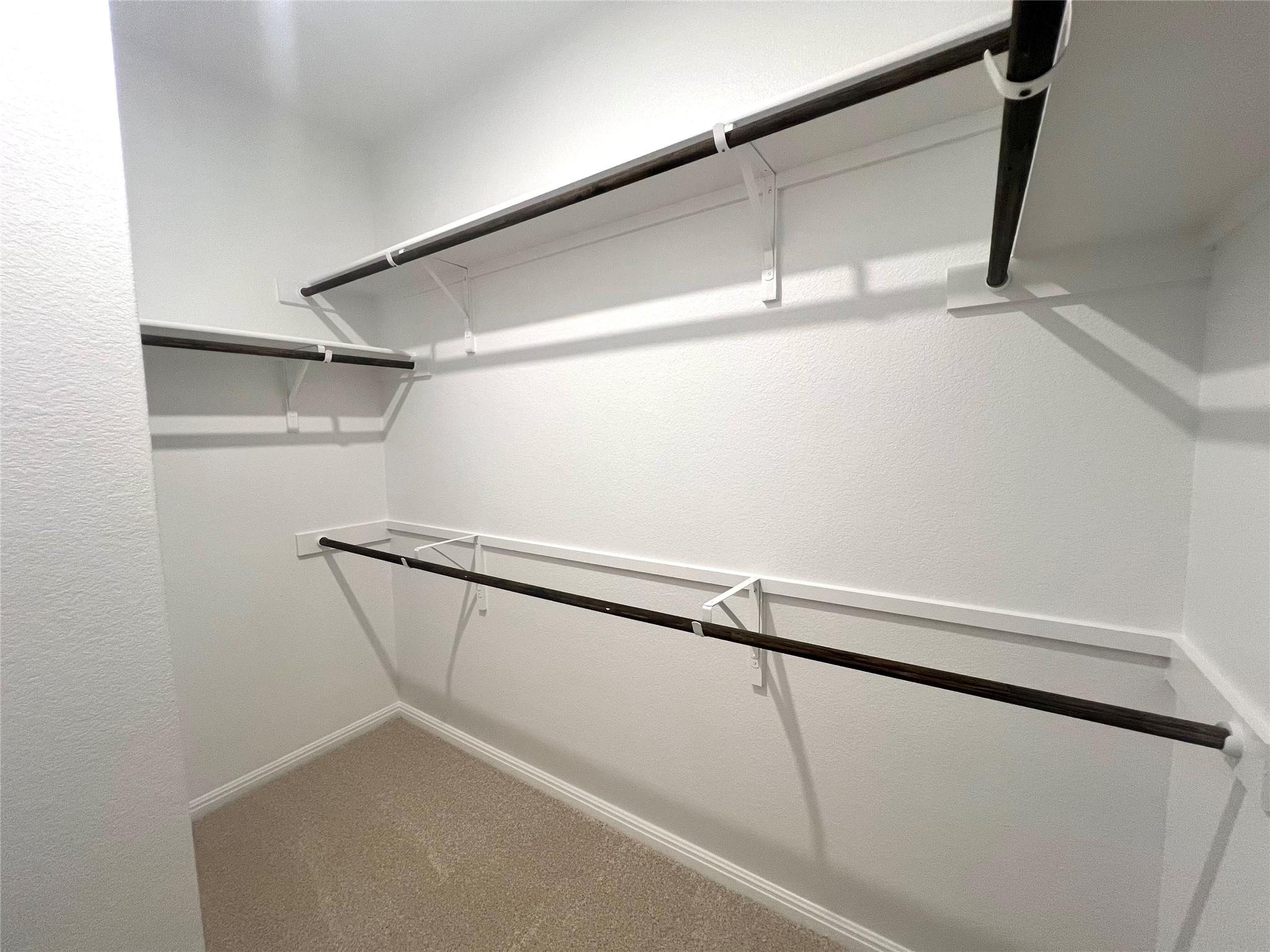 343 Young St Property Photo 9
